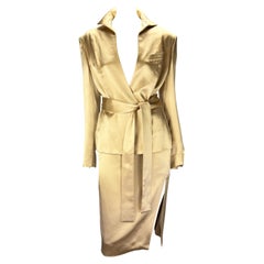 S/S 2001 Gucci by Tom Ford Champagne Silk Satin Sash Belt Sample Skirt Suit
