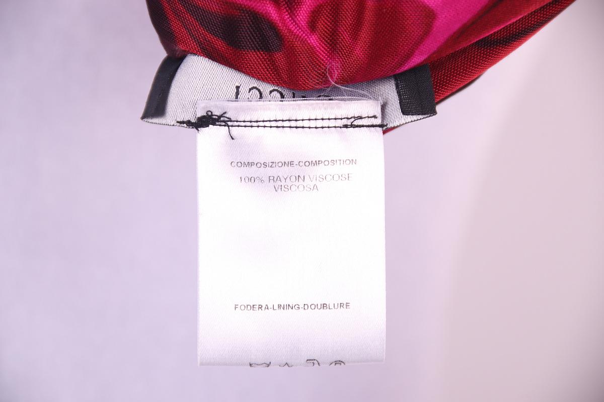S/S 2001 Gucci by Tom Ford Pink Liquid Magma Print Skirt 38 IT For Sale 3