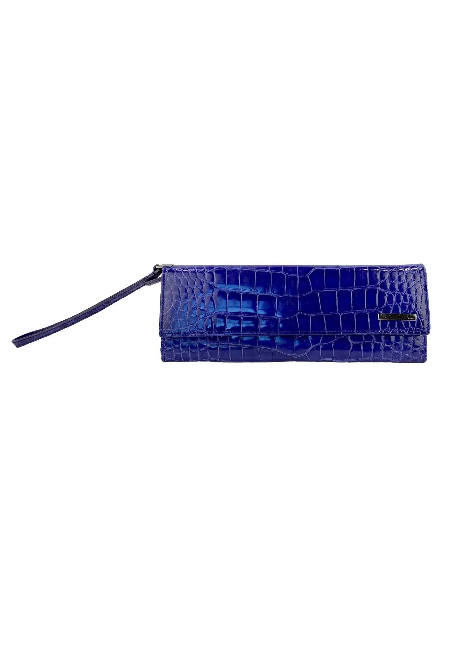 S/S 2001 Gucci for Tom Ford Lila Alligator Handgelenkstasche Reißverschluss Brieftasche Clutch (Violett) im Angebot
