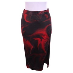 F/S 2001 Gucci by Tom Ford Roter Rock mit liquidem Magma-Druck