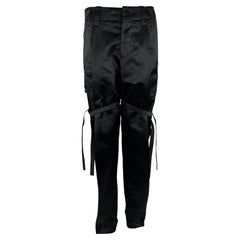 F/S 2001 Gucci by Tom Ford Laufsteg Schwarze übergroße Cargo-Hose mit weitem Bein aus Satin in Übergröße