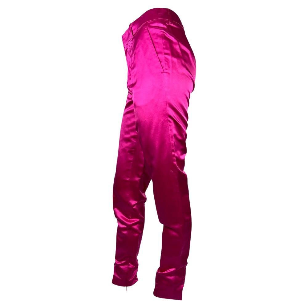 S/S 2001 Gucci by Tom Ford Runway Pantalon en soie rose vif Excellent état - En vente à West Hollywood, CA
