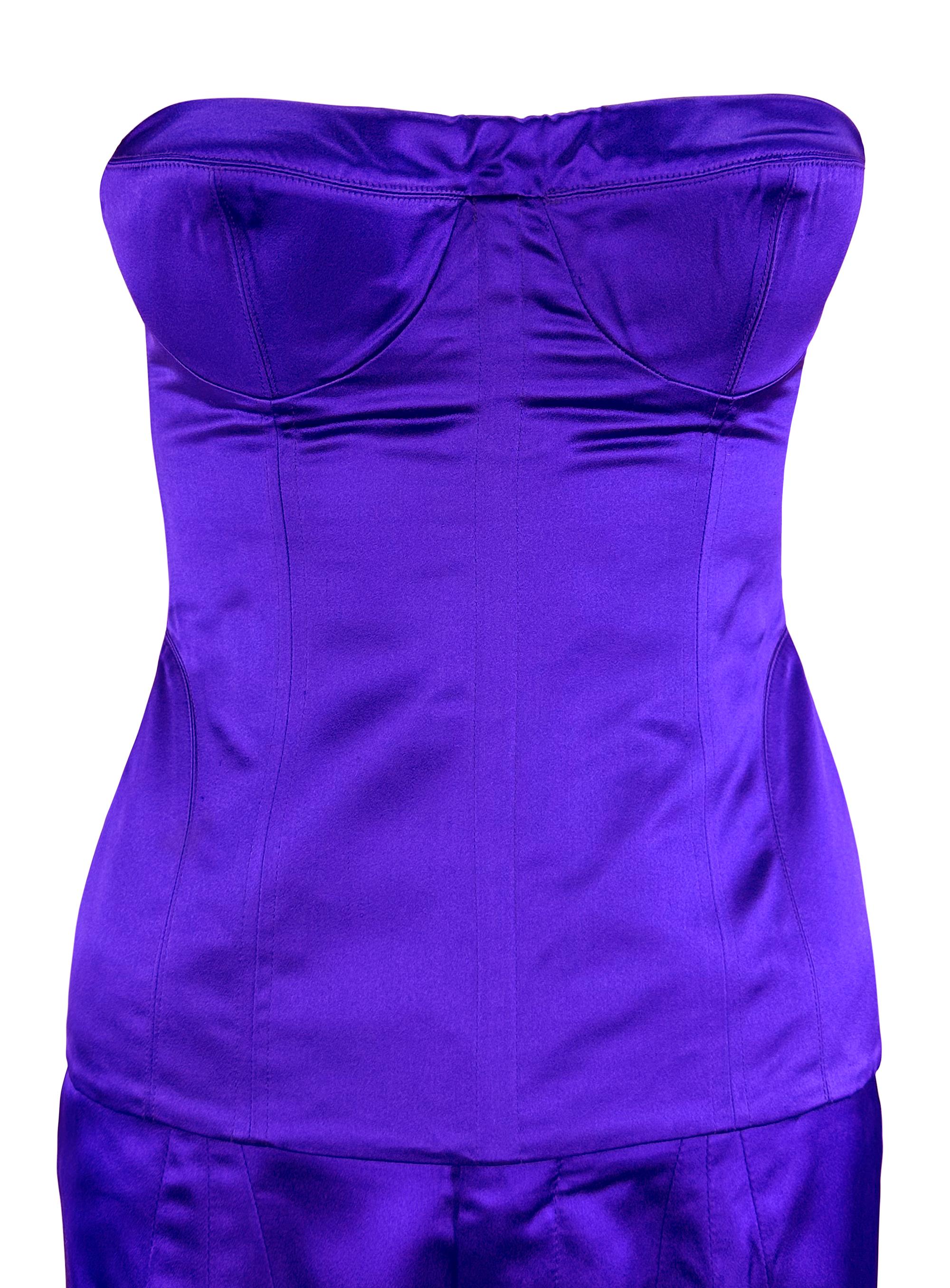 Women's S/S 2001  Gucci by Tom Ford Runway Purple Silk Satin Corset Bustier Pant Set For Sale