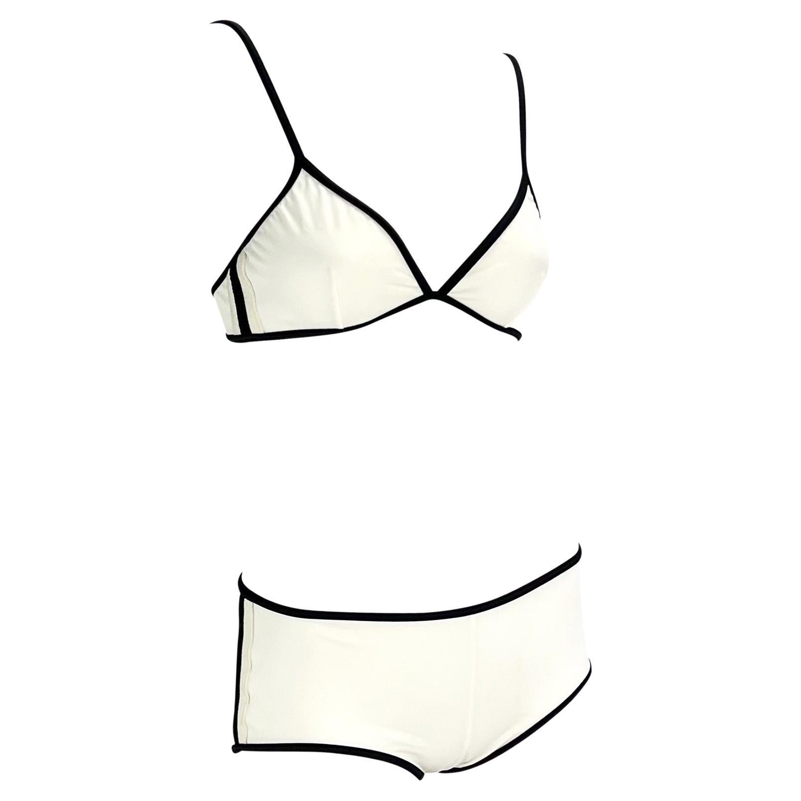 S/S 2001 Gucci by Tom Ford White Black Striped Logo Bikini Shorts Set For Sale 1