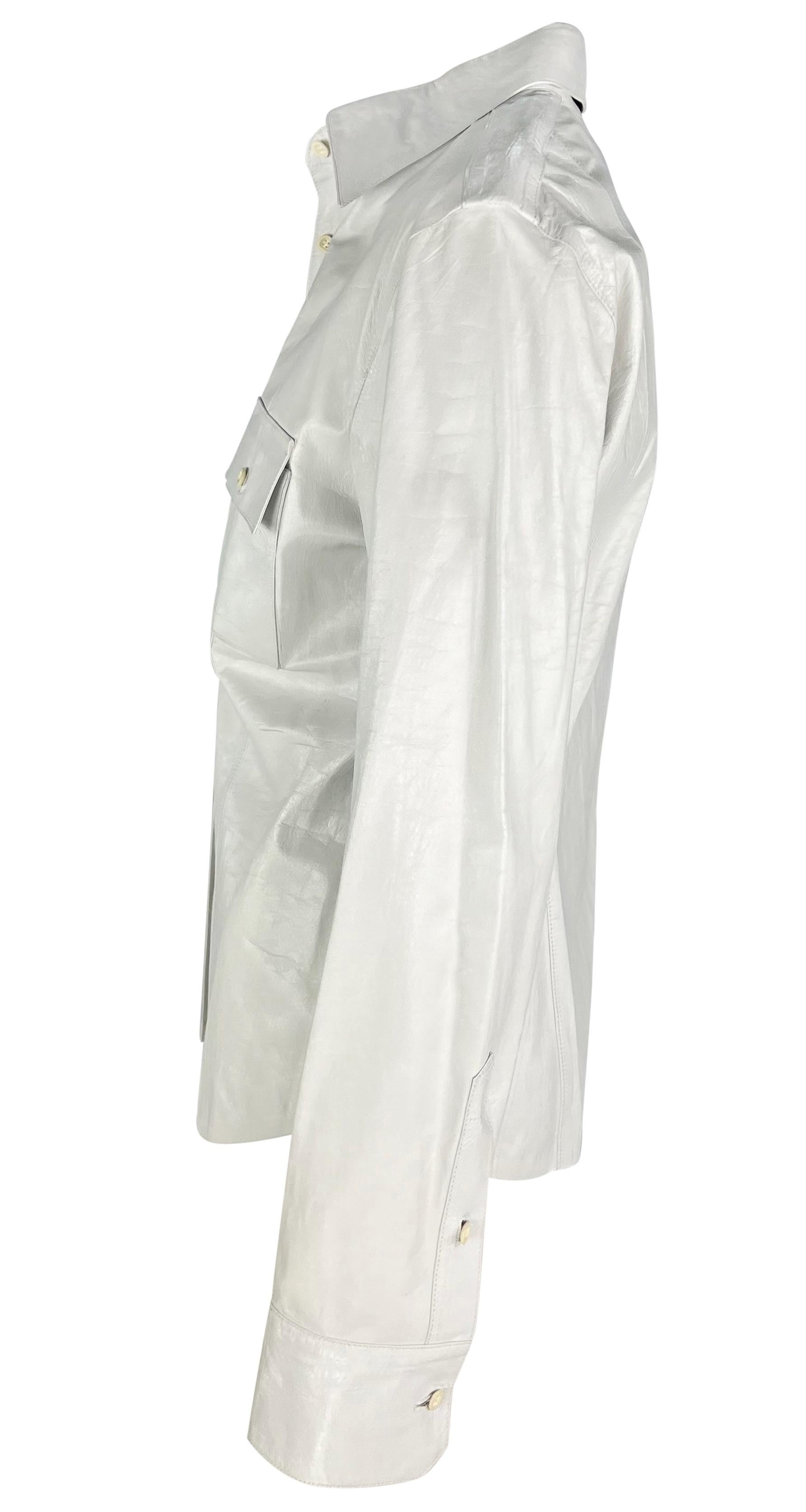 F/S 2001 Gucci by Tom Ford Weißes Lederhemd mit Knopfleiste und Knopfleiste im Zustand „Gut“ im Angebot in West Hollywood, CA