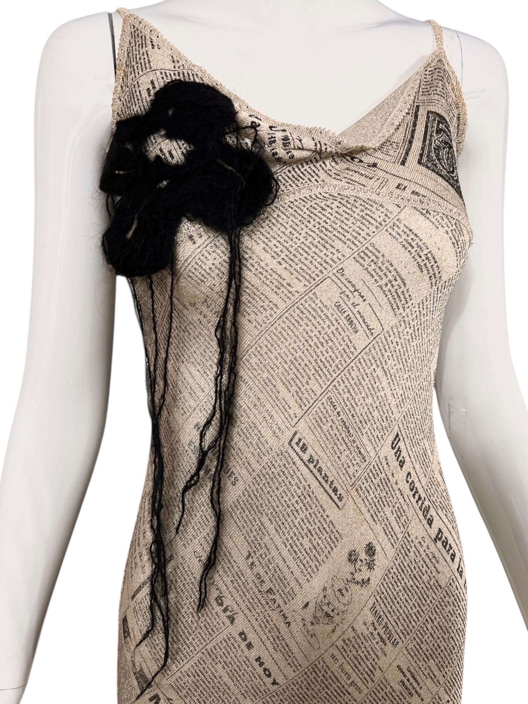S/S 2001 John Galliano Zeitungspapier Metallic Abendkleid im Angebot 4