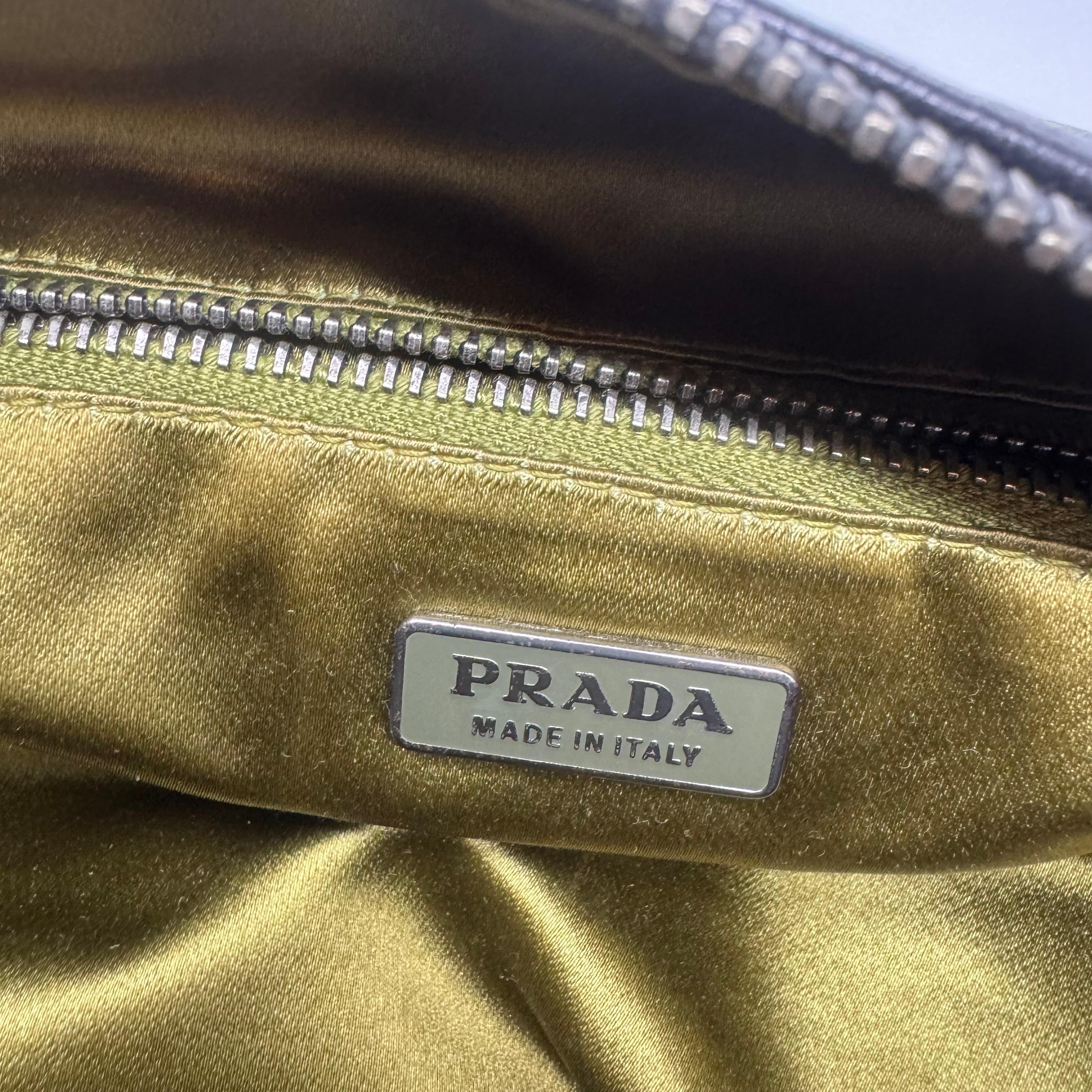 S/S 2001 Prada Black Wide Strap Rectangle Bag For Sale 2