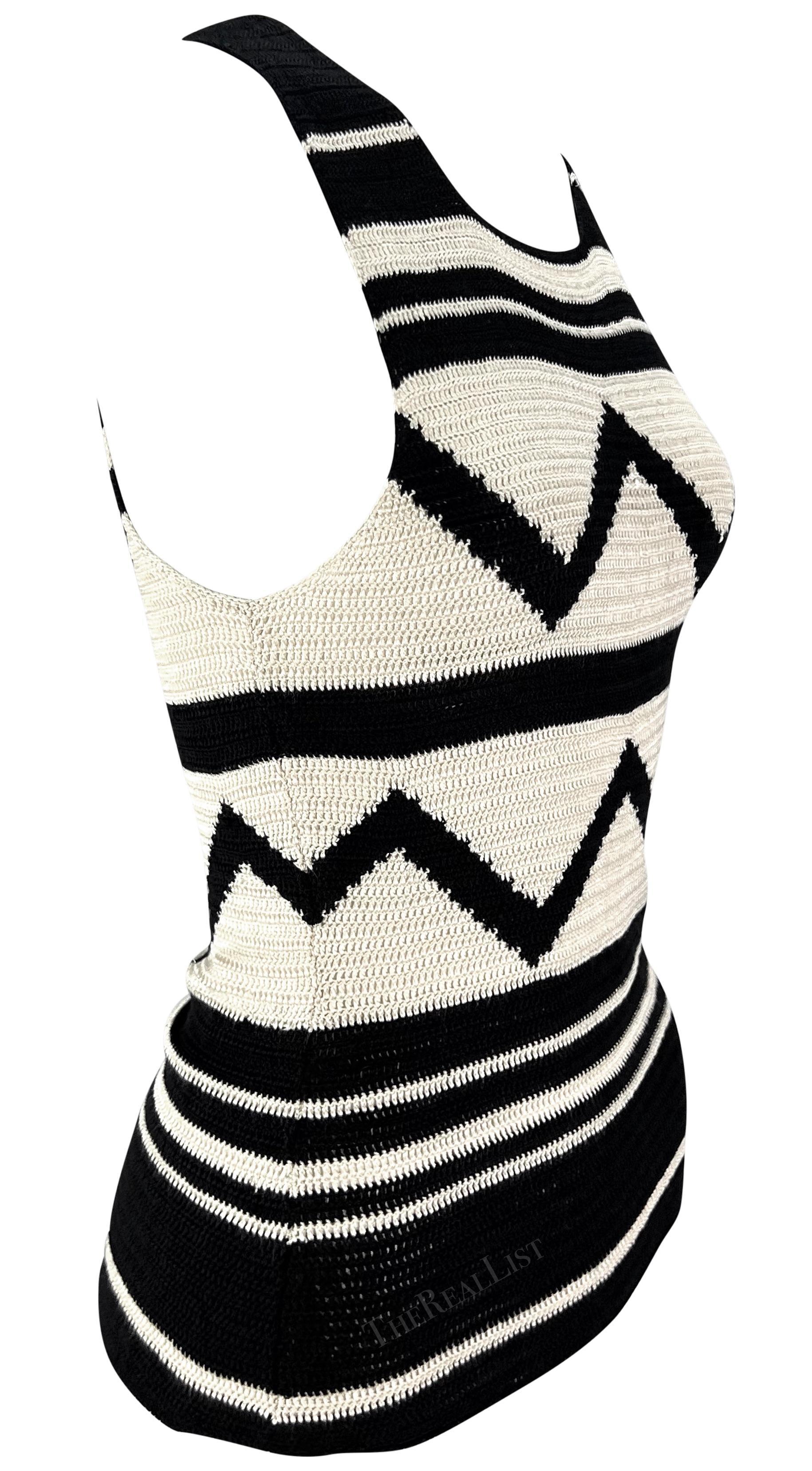 Beige S/S 2001 Ralph Lauren Runway Runway Creme Black Geometric Sheer Knit Silk Sweater Top en vente