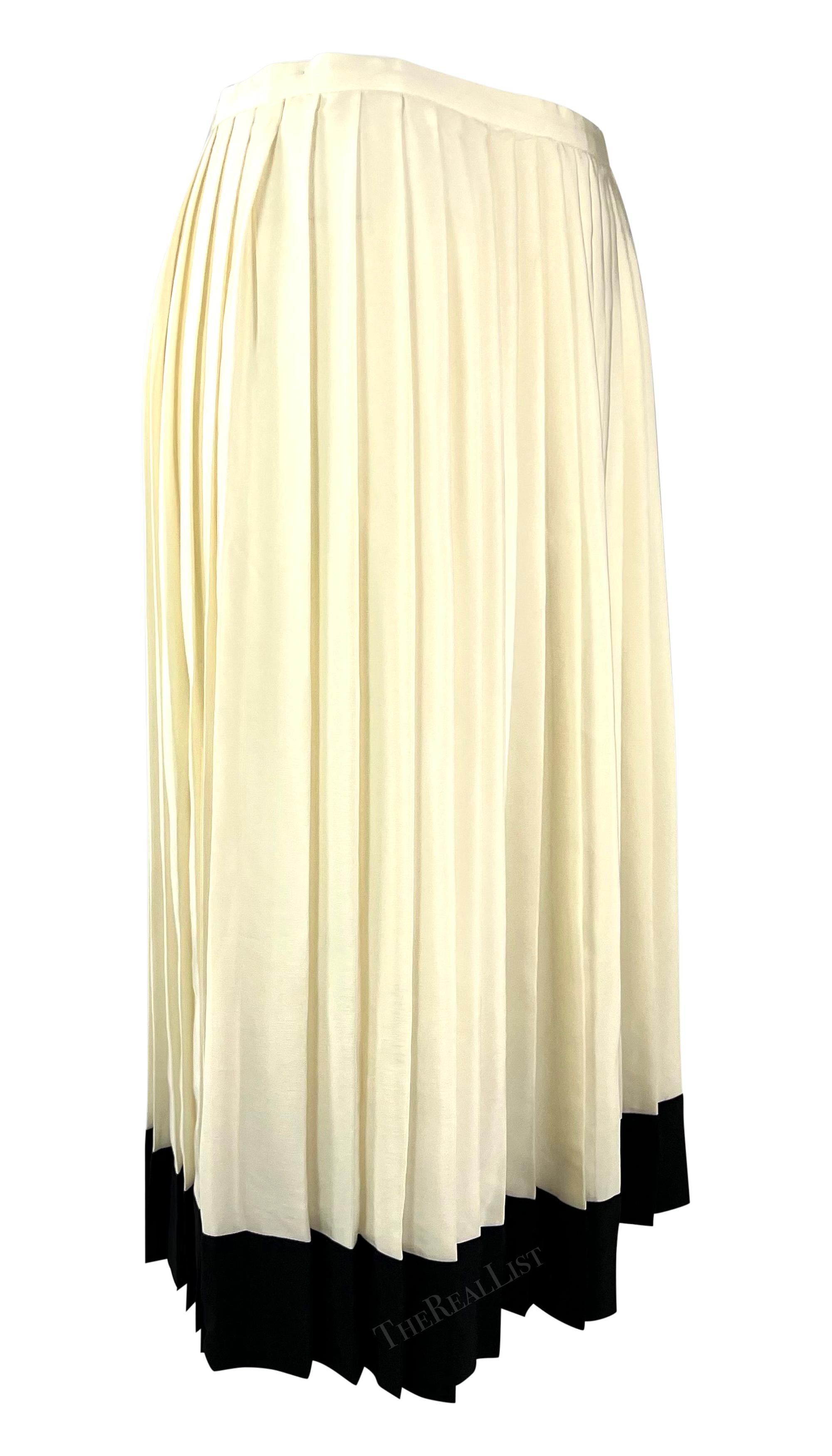 S/S 2001 Ralph Lauren Runway Creme Black Pleated Silk Tennis Skirt For Sale 3