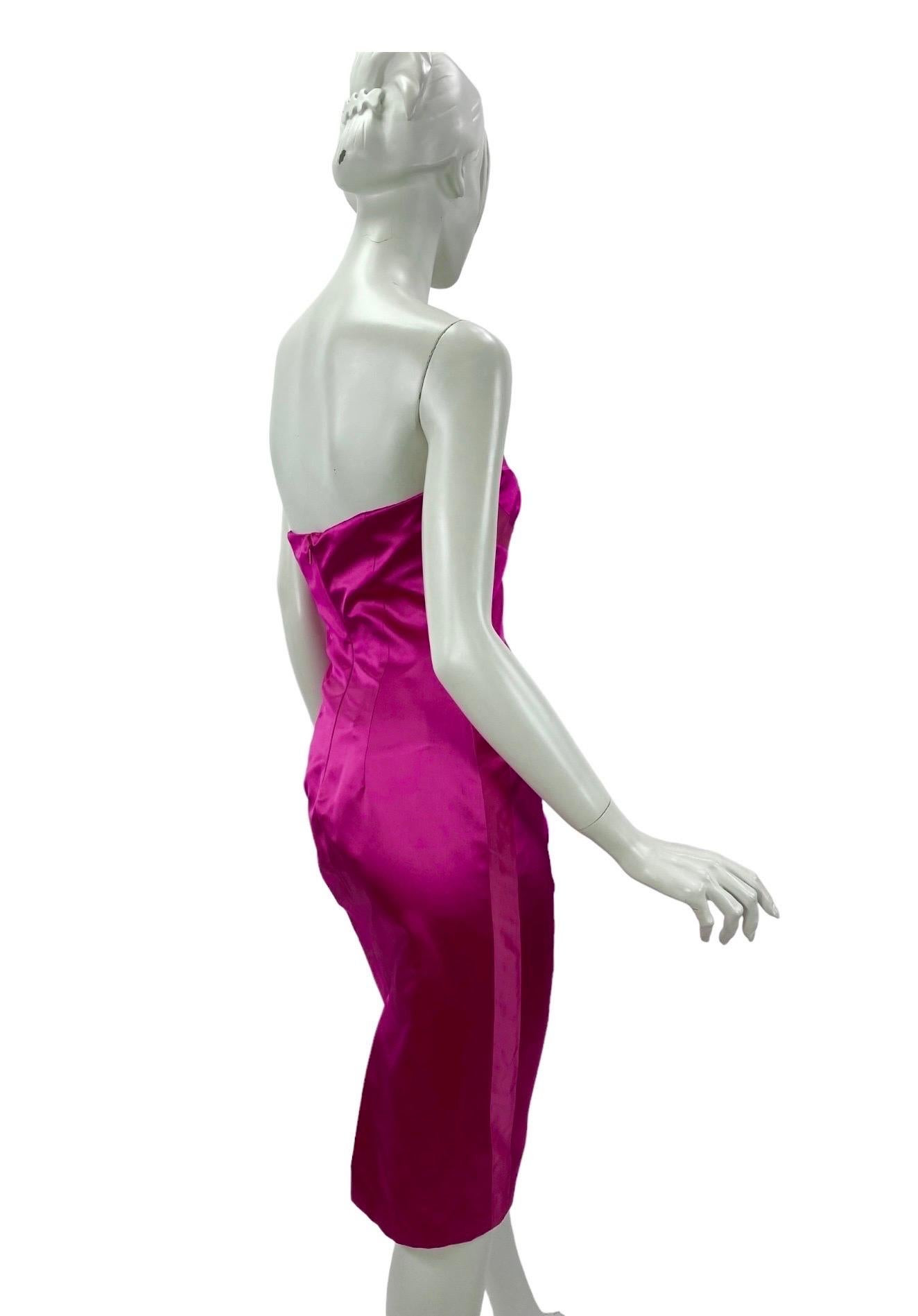 S/S 2001 Vintage Tom Ford for Gucci Hot Pink Strapless Dress In Excellent Condition For Sale In Montgomery, TX
