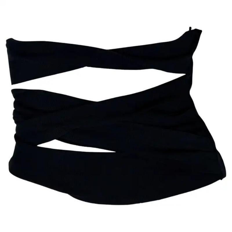 S/S 2001 Yves Saint Laurent by Tom Ford Corsé negro con tirantes y cinturón Top en venta
