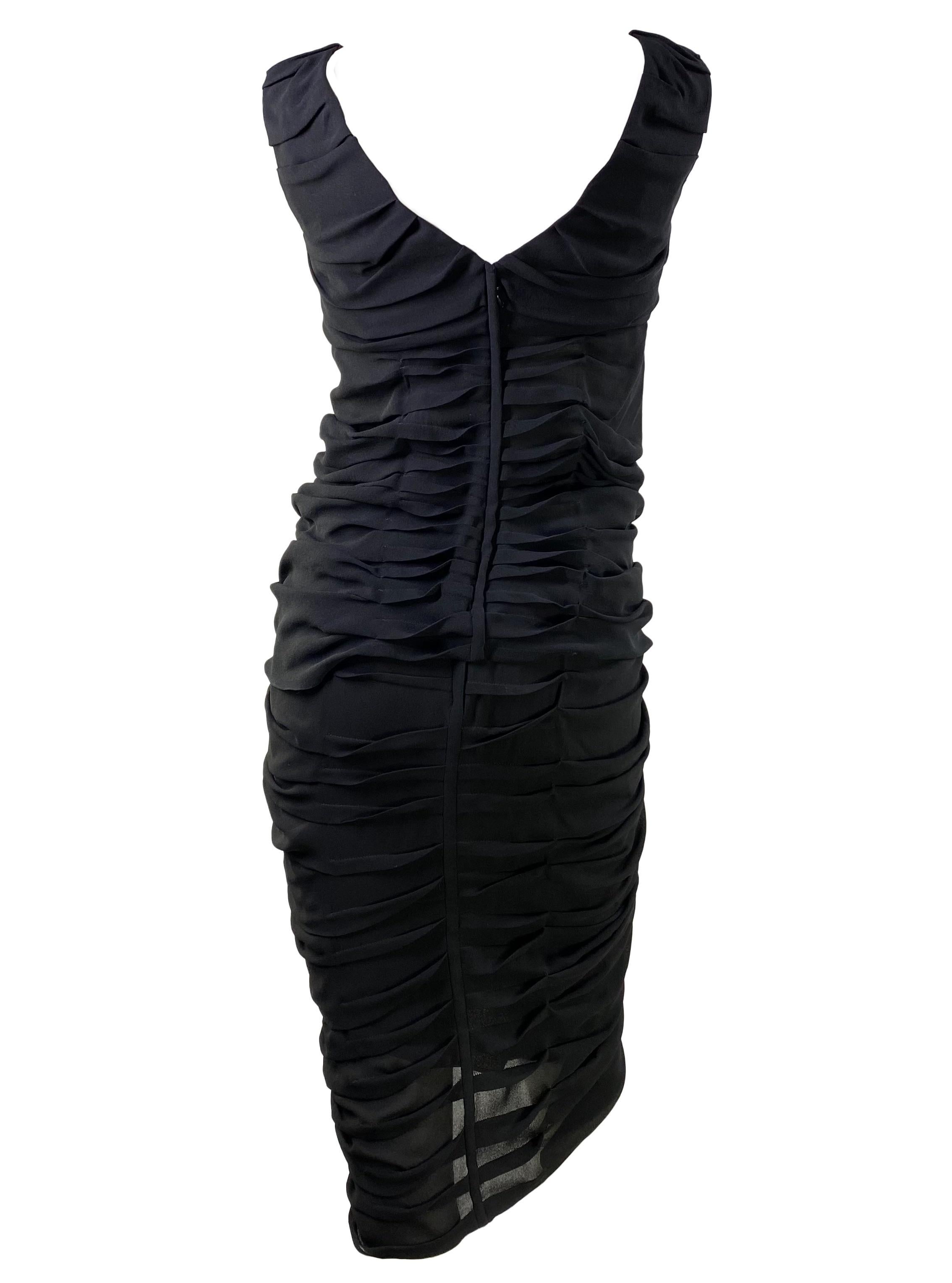 Noir S/S 2001 Yves Saint Laurent by Tom Ford Ensemble jupe plissée en soie noire Top en vente