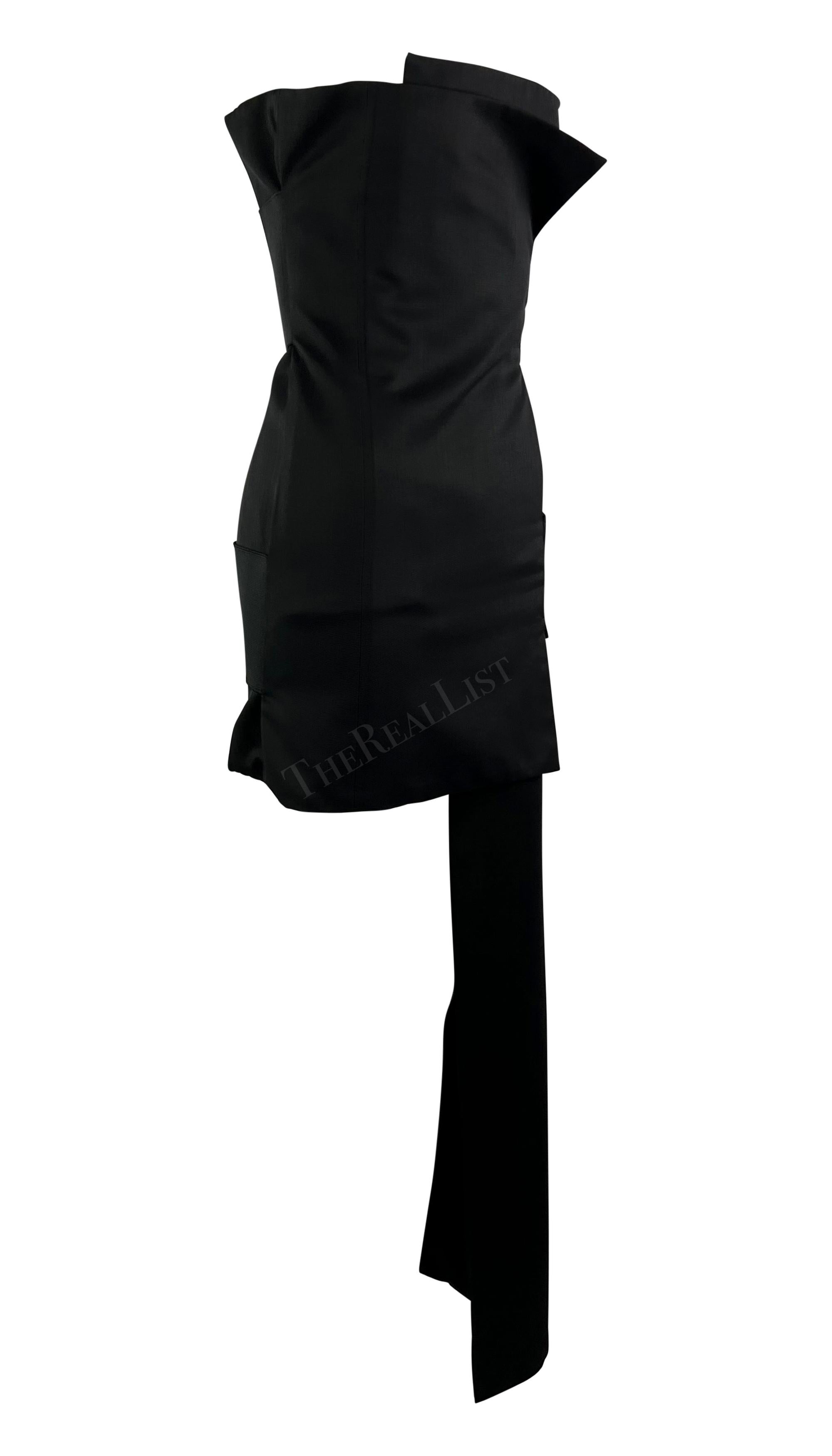 F/S 2001 Yves Saint Laurent by Tom Ford Laufsteg Asymmetrisches Bandage-Minikleid im Angebot 6