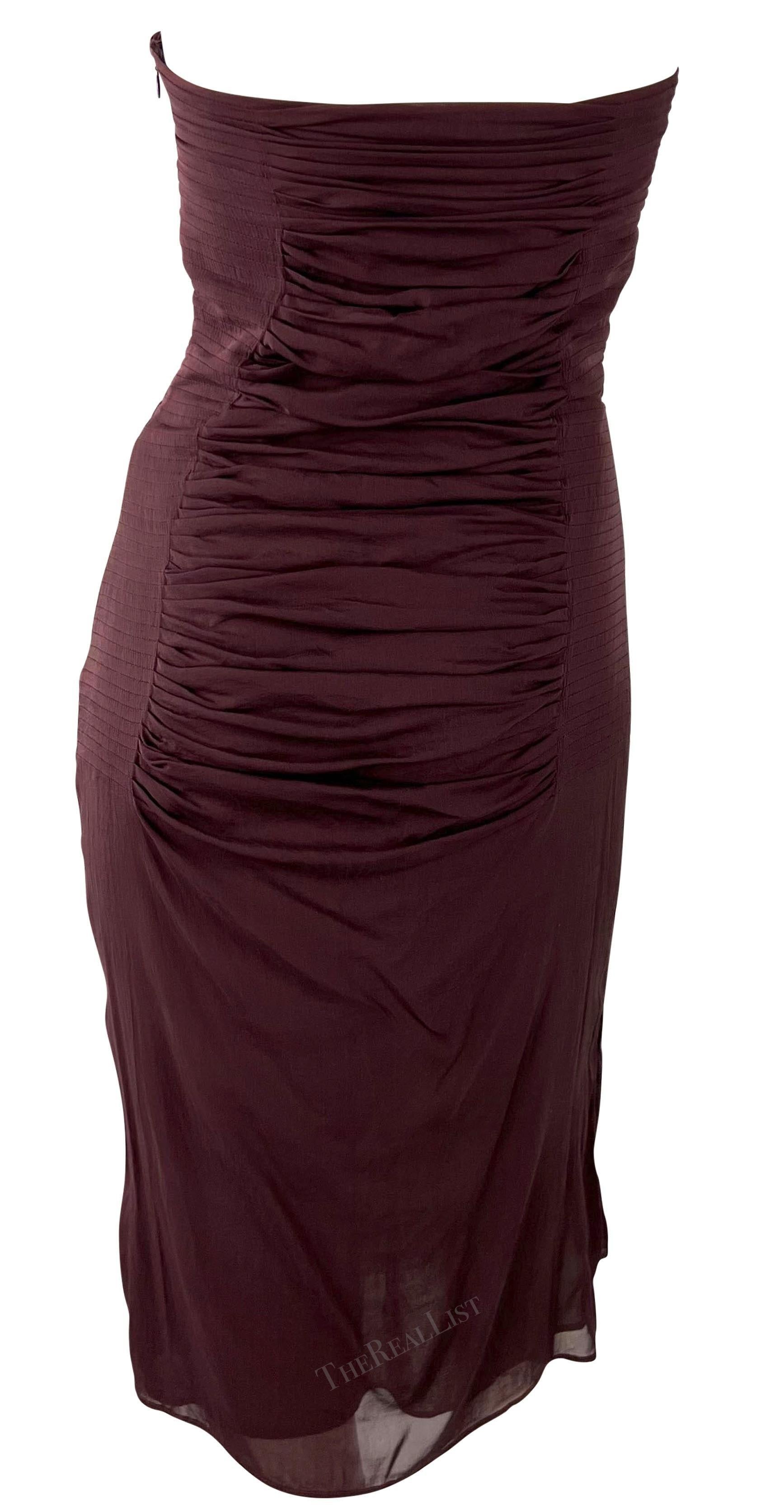 F/S 2001 Yves Saint Laurent by Tom Ford Trägerloses, trägerloses Minikleid mit durchsichtigem Maroonfalten Damen im Angebot