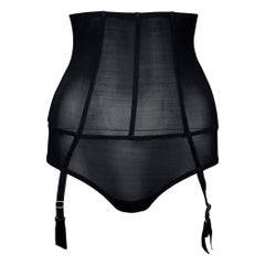Lingerie à ceinture noire transparente à taille haute Tom Ford pour Yves Saint Laurent, P/E 2001