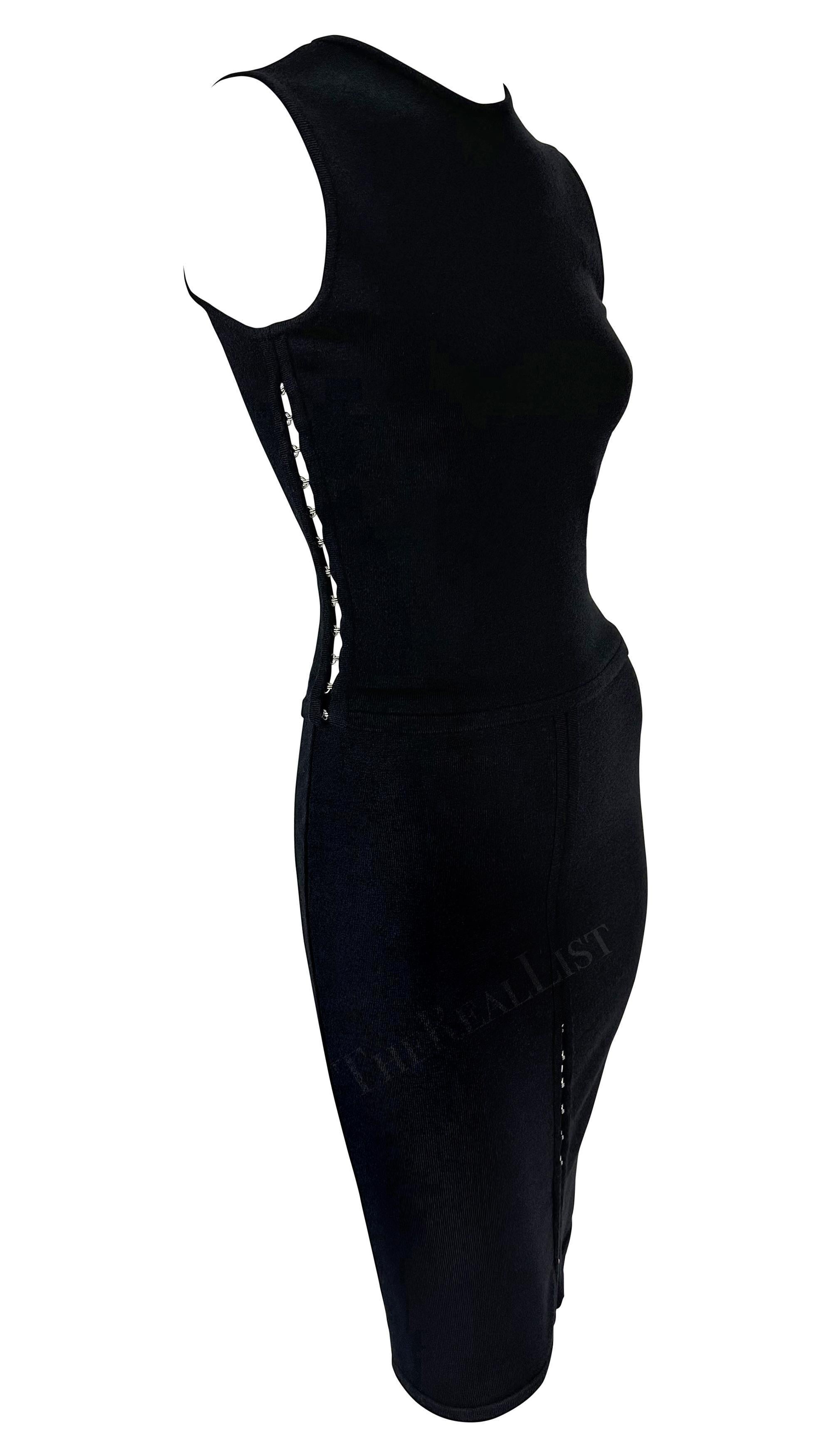 S/S 2002 Gianni Versace by Donatella Ensemble jupe débardeur et débardeur en maille noire en vente 1