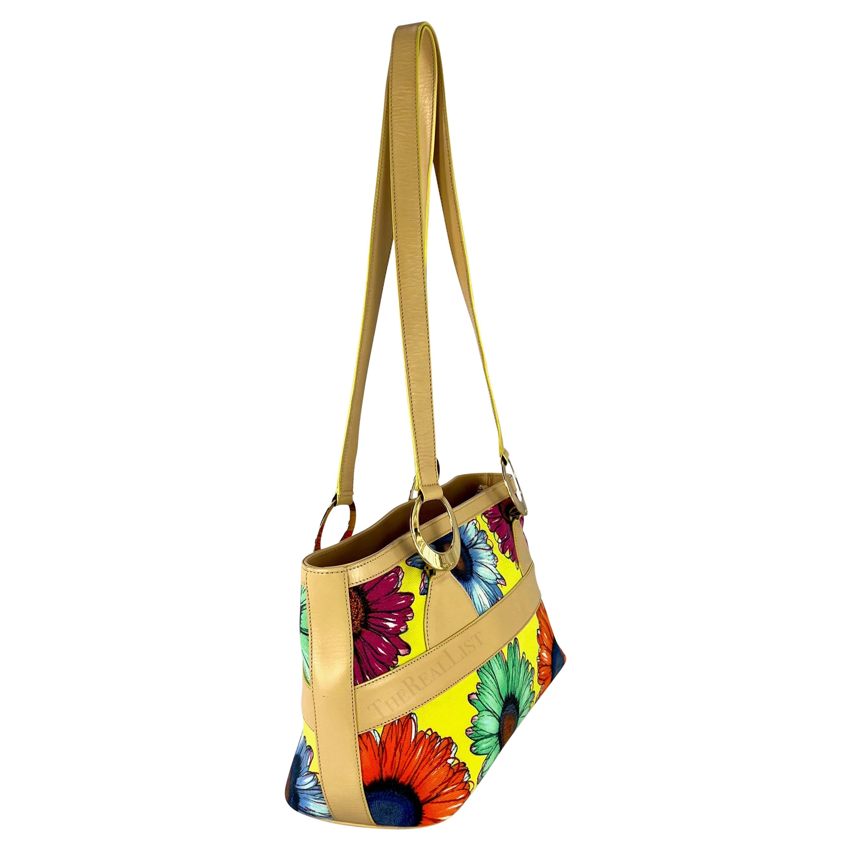 S/S 2002 Gianni Versace by Donatella Floral Pop Art Print Shoulder Bag In Excellent Condition For Sale In West Hollywood, CA
