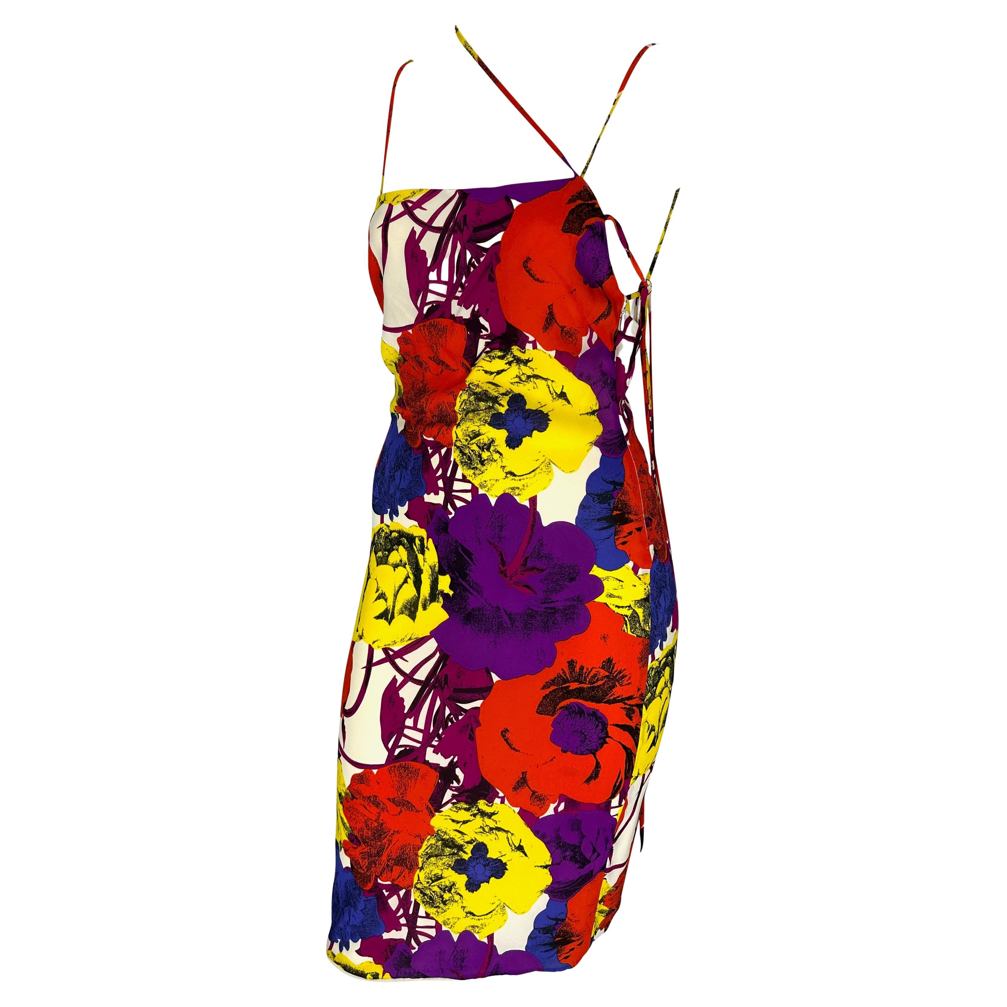 S/S 2002 Gianni Versace by Donatella Pop Art Floral Print Lace-Up Backless Dress In Excellent Condition For Sale In West Hollywood, CA