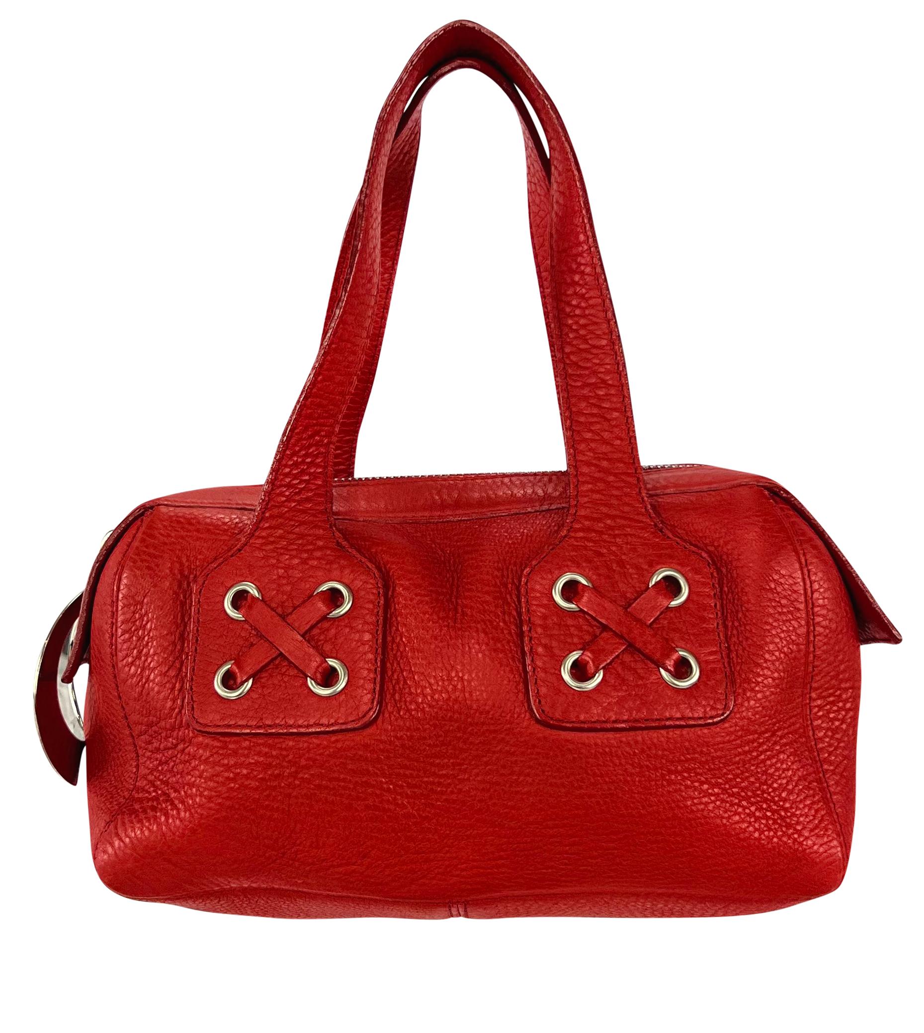 S/S 2002 Gianni Versace by Donatella Red Leather Oversized Zip Mini Shoulder Bag In Good Condition For Sale In West Hollywood, CA
