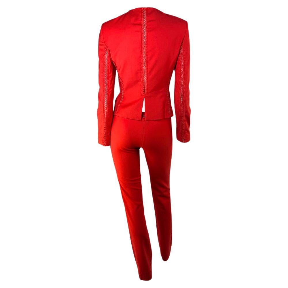 S/S 2002 Gianni Versace Couture by Donatella Red Lace Panel Hook & Eye Pantsuit  For Sale 4
