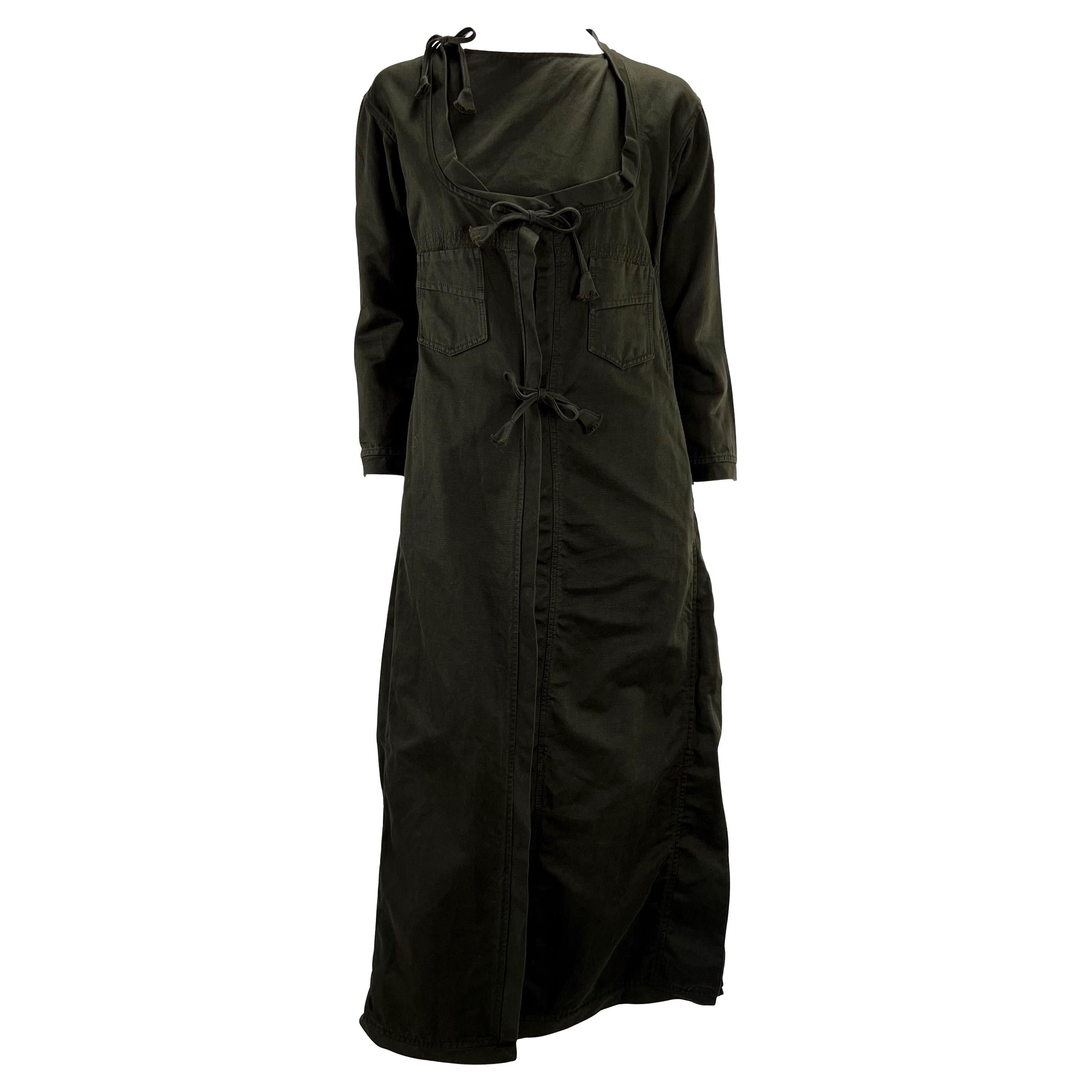 Noir S/S 2002 Gucci by Tom Ford Brown Brown Cotton Oversized Cotton Duster Coat Dress en vente