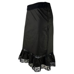 S/S 2002 Gucci by Tom Ford Cotton Black Lace Trim Ruffle Skirt
