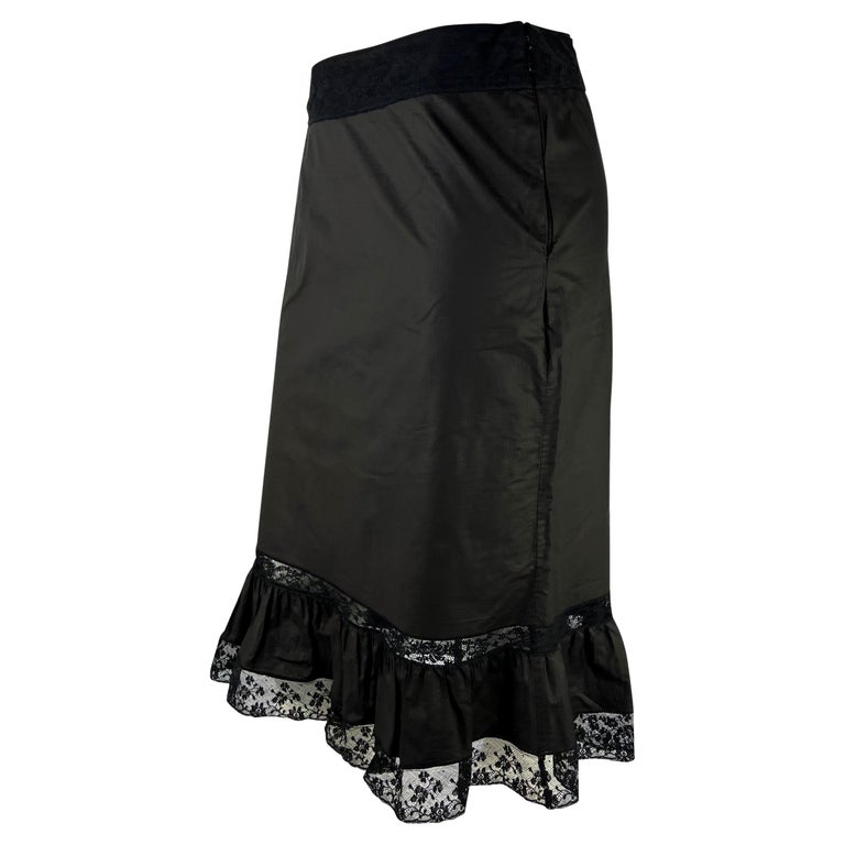 S/S 2002 Gucci by Tom Ford Cotton Black Lace Trim Ruffle Skirt For Sale ...