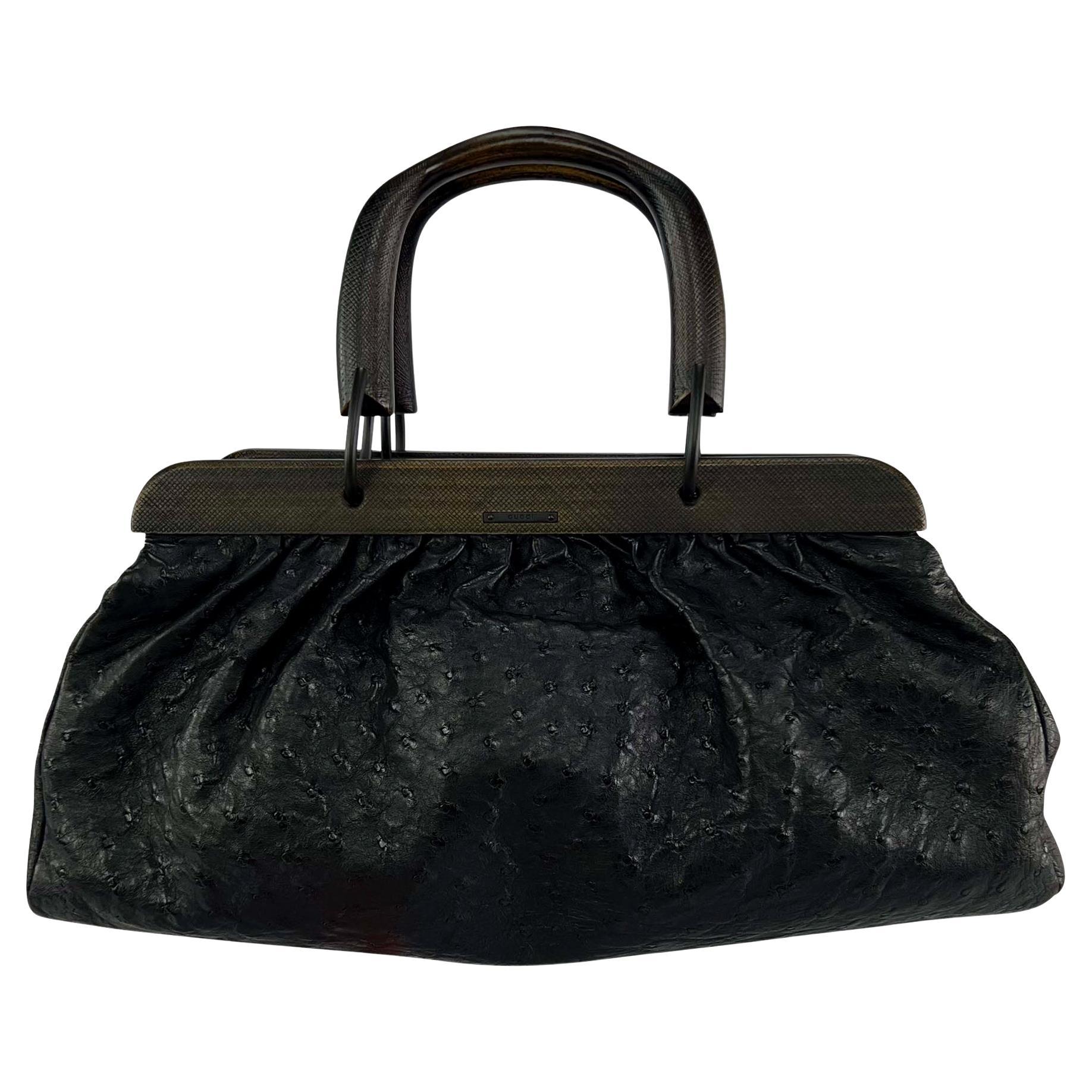 F/W 2002 Gucci by Tom Ford Genuine Ostrich Black Leather Medium Top Handle Bag en venta