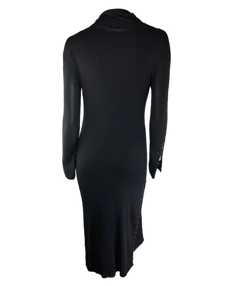 S/S 2002 Gucci by Tom Ford Knit Hook Closure Runway Black Knit Dress Set For Sale 4