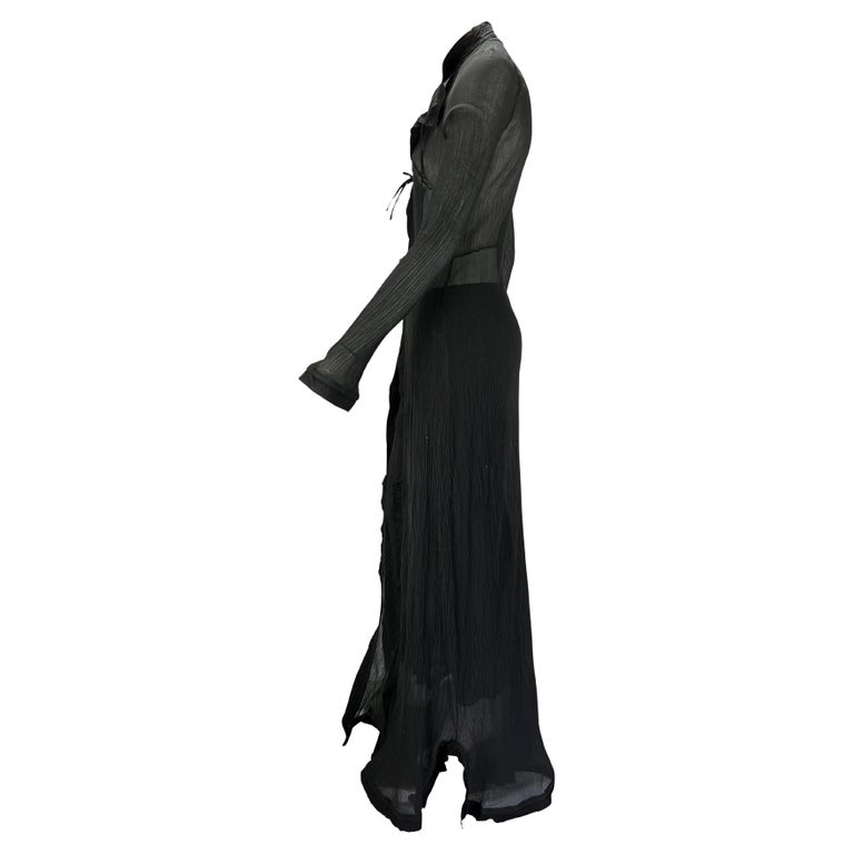 S/S 2002 Gucci by Tom Ford Runway Black Sheer Cotton Duster Dress Set In Excellent Condition For Sale In Philadelphia, PA