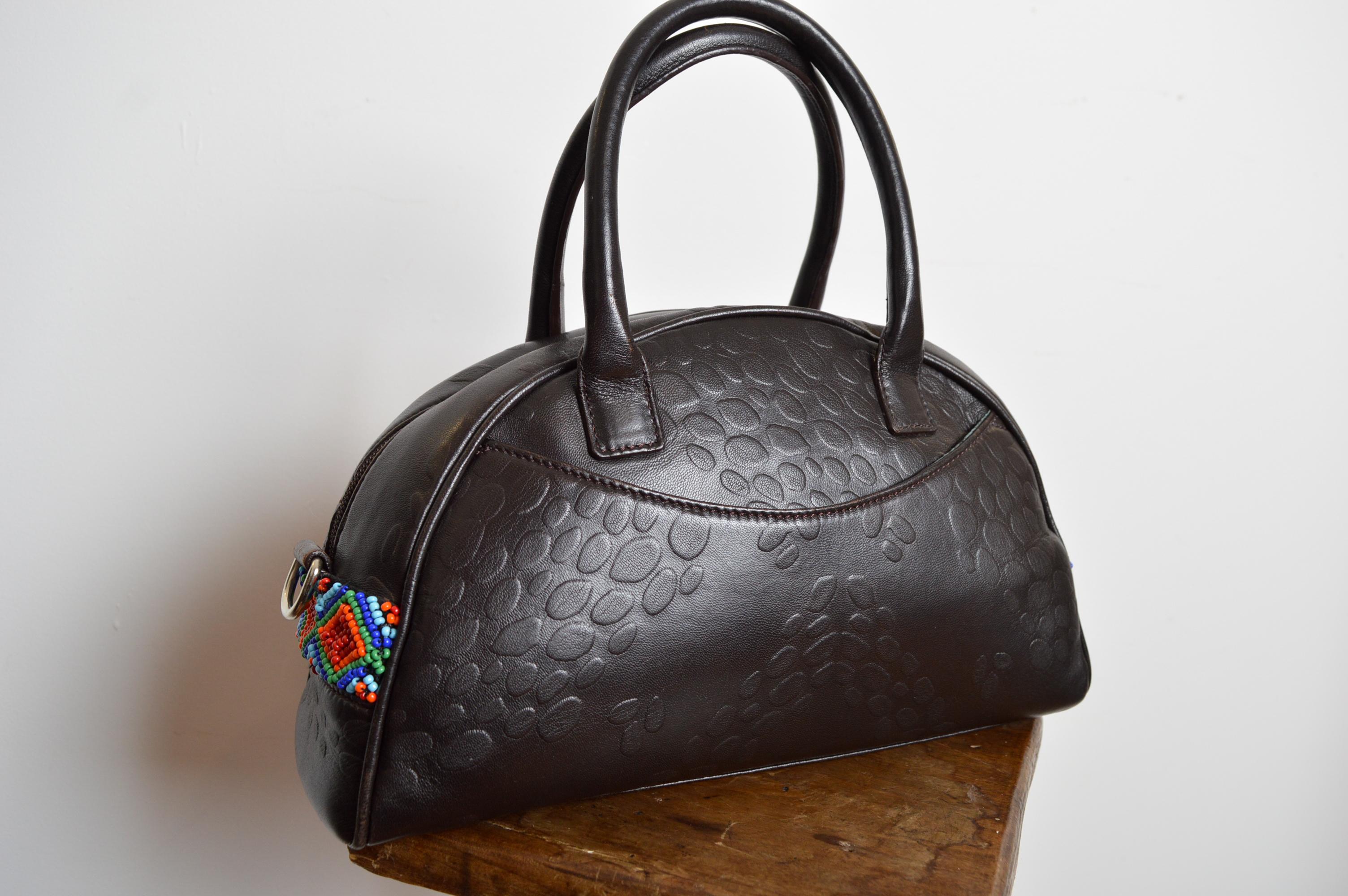 S/S 2002 John Galliano Runway Mini sac en cuir avec perles et chaussures à talons EU40 en vente 1