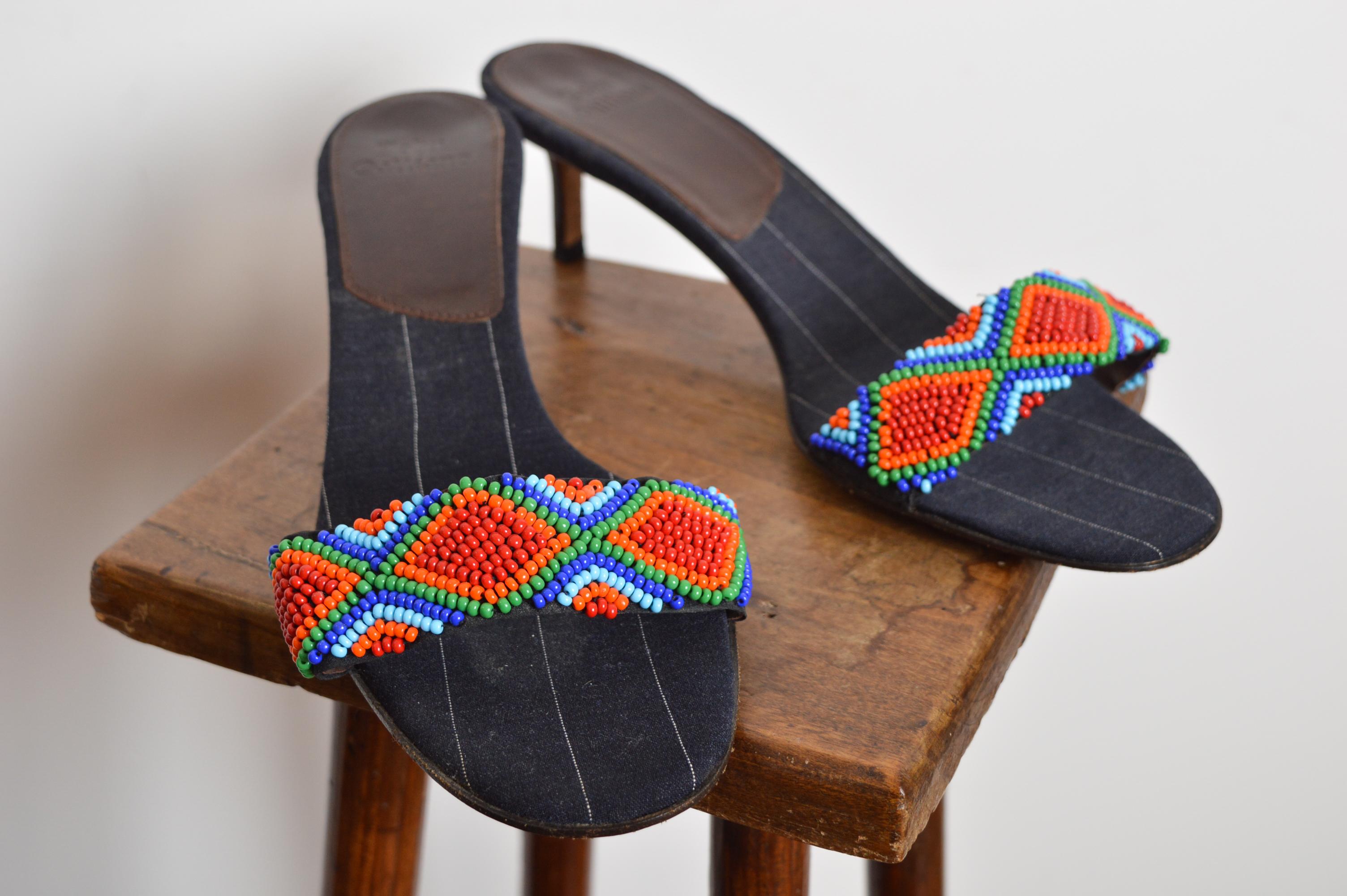 S/S 2002 John Galliano Runway Mini sac en cuir avec perles et chaussures à talons EU40 en vente 4