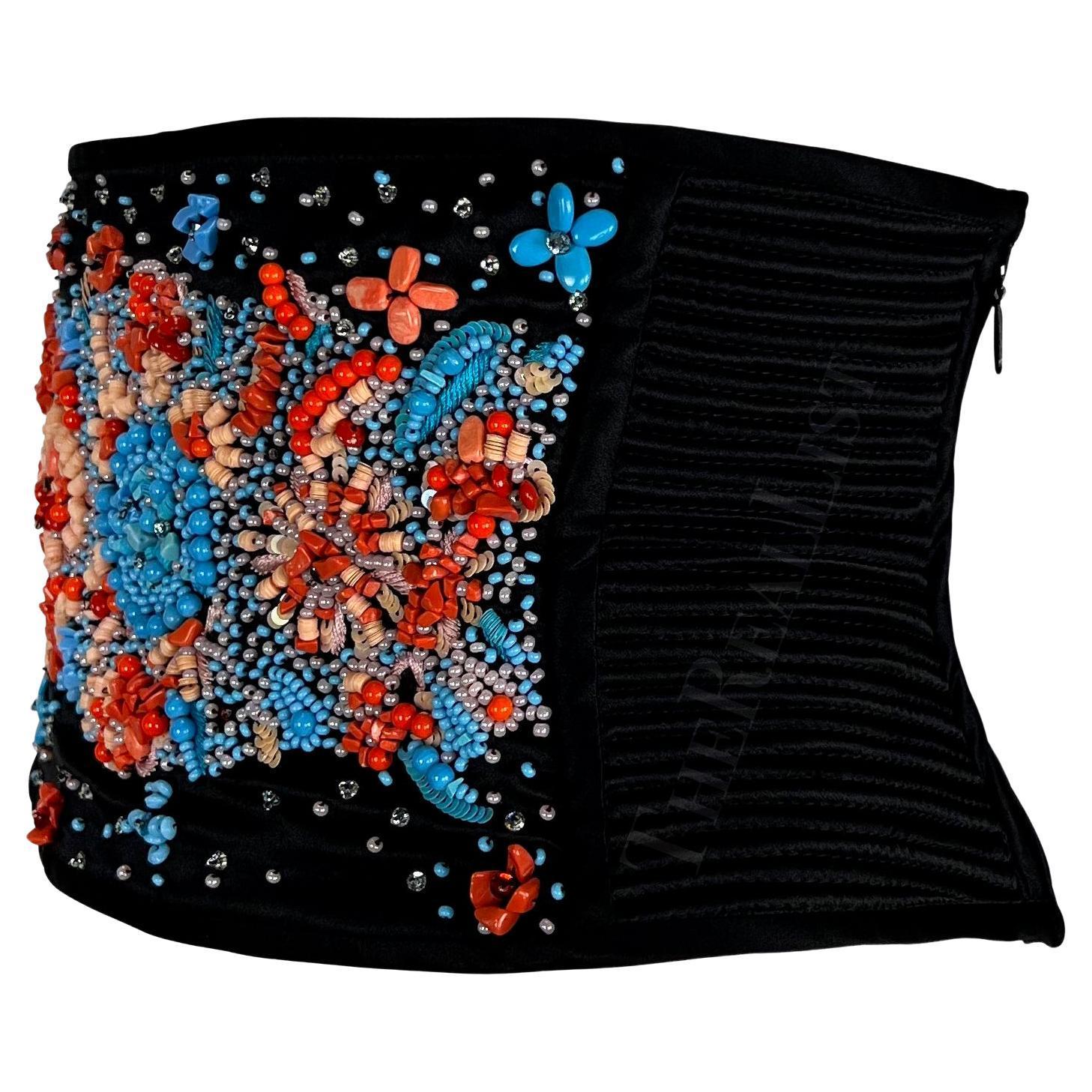 F/S 2002 Valentino Garavani Laufsteg Ad Schwarzer gesteppter, perlenbesetzter Korsett-Gürtel mit Taille im Angebot 6