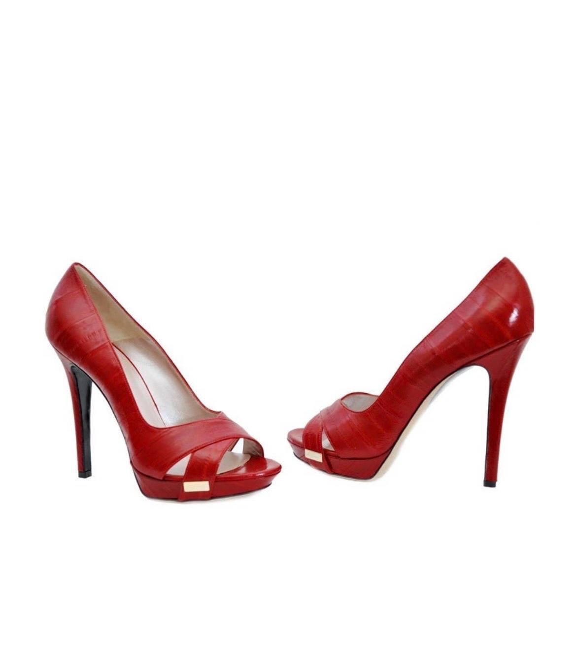 Rouge Chaussures à plateforme Versace rouges en peau d'anguille, P/E 2002  40 -10 NWT en vente