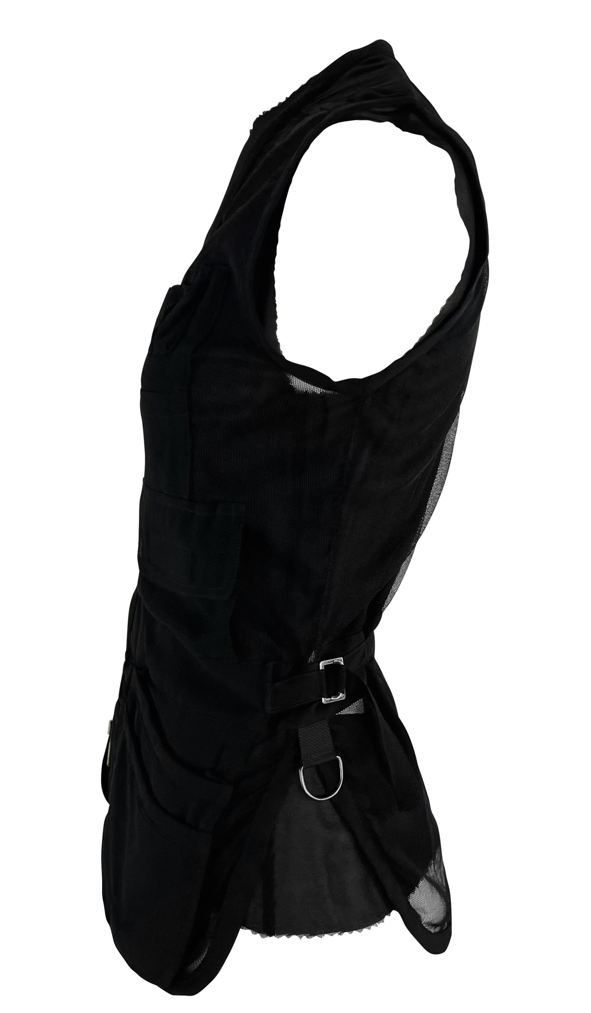 P/E 2002 Yves Saint Laurent by Tom Ford Set di gilet neri trasparenti per la passerella In condizioni ottime in vendita a West Hollywood, CA