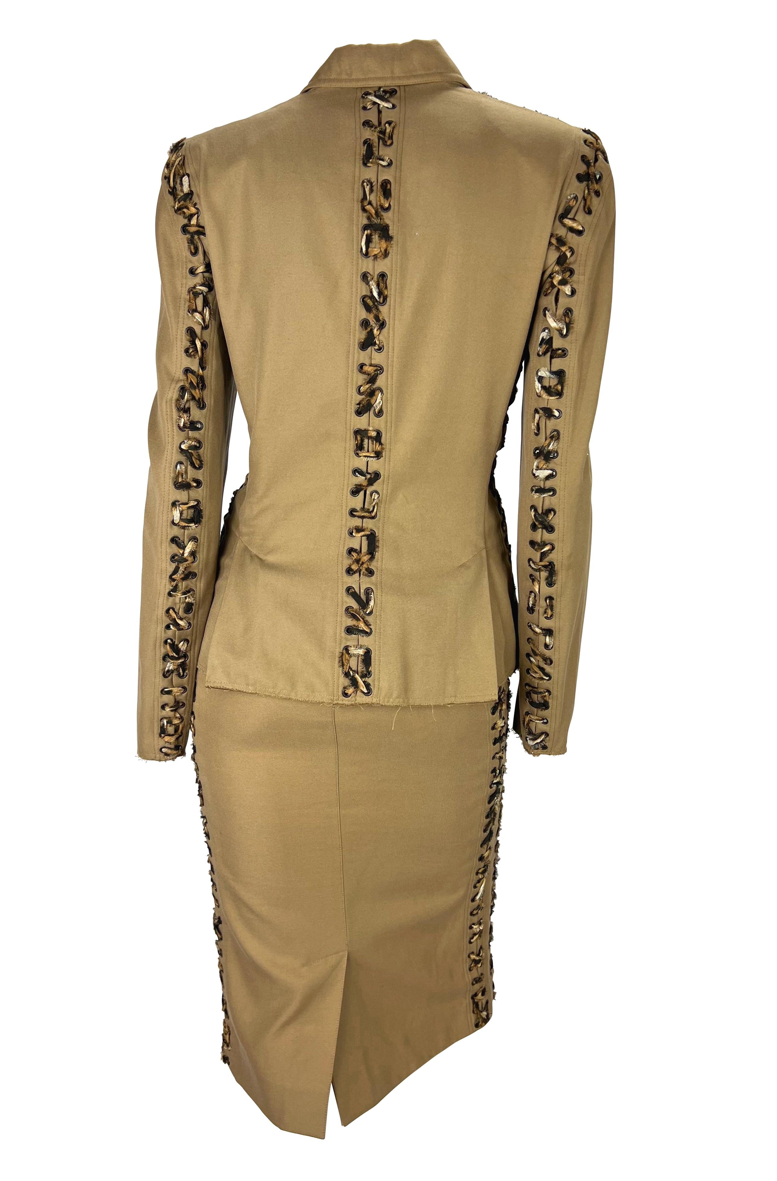 S/S 2002 Yves Saint Laurent by Tom Ford Safari Cheetah Print Lace-Up Khaki Suit (costume) en vente 1