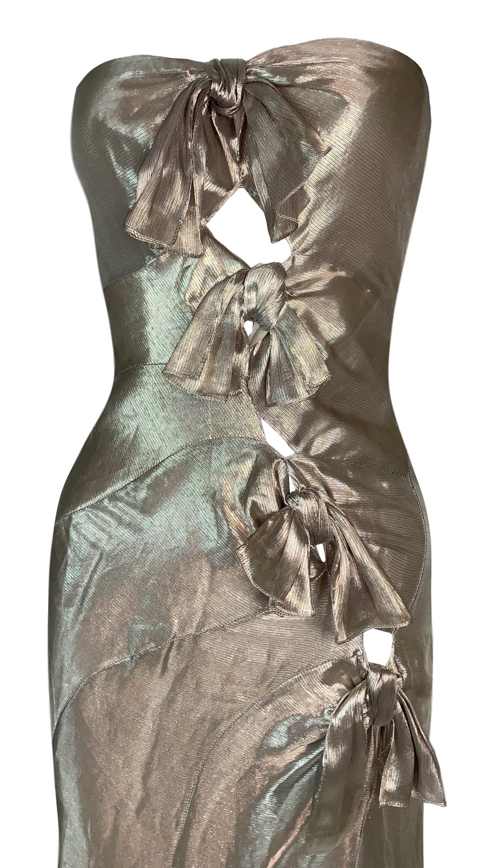S/S 2003 Christian Dior John Galliano Maxivestido sin tirantes con lazos dorados recortados en Bueno estado para la venta en Yukon, OK