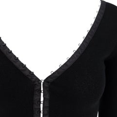 P/E 2003 Dolce & Gabbana Top a maniche lunghe con gancio e occhiello in maglia nera Bodycon