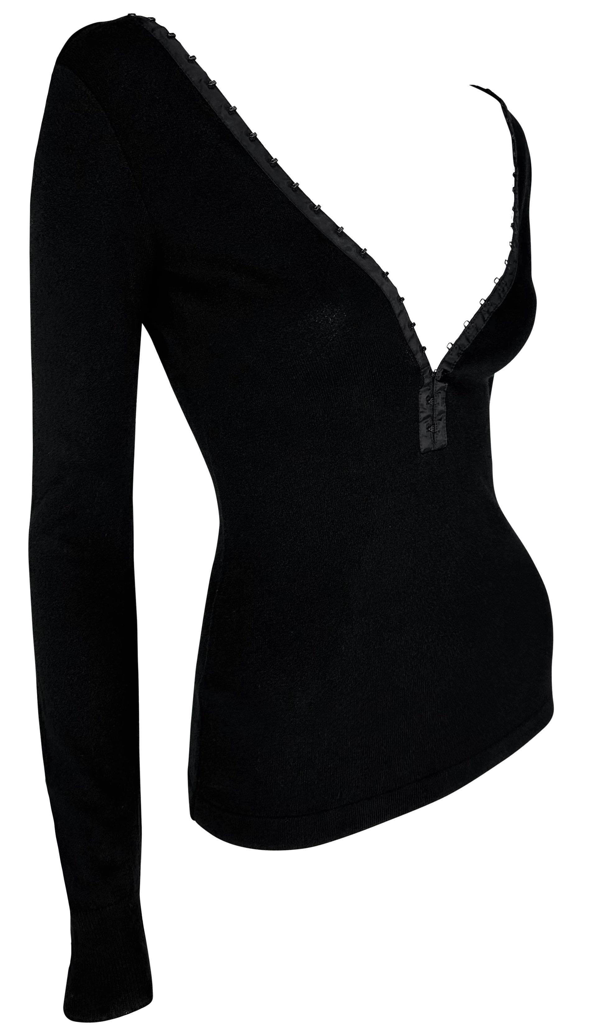 S/S 2003 Dolce & Gabbana Hook & Eye Plunging Black Bodycon Knit Long-Sleeve Top For Sale 5