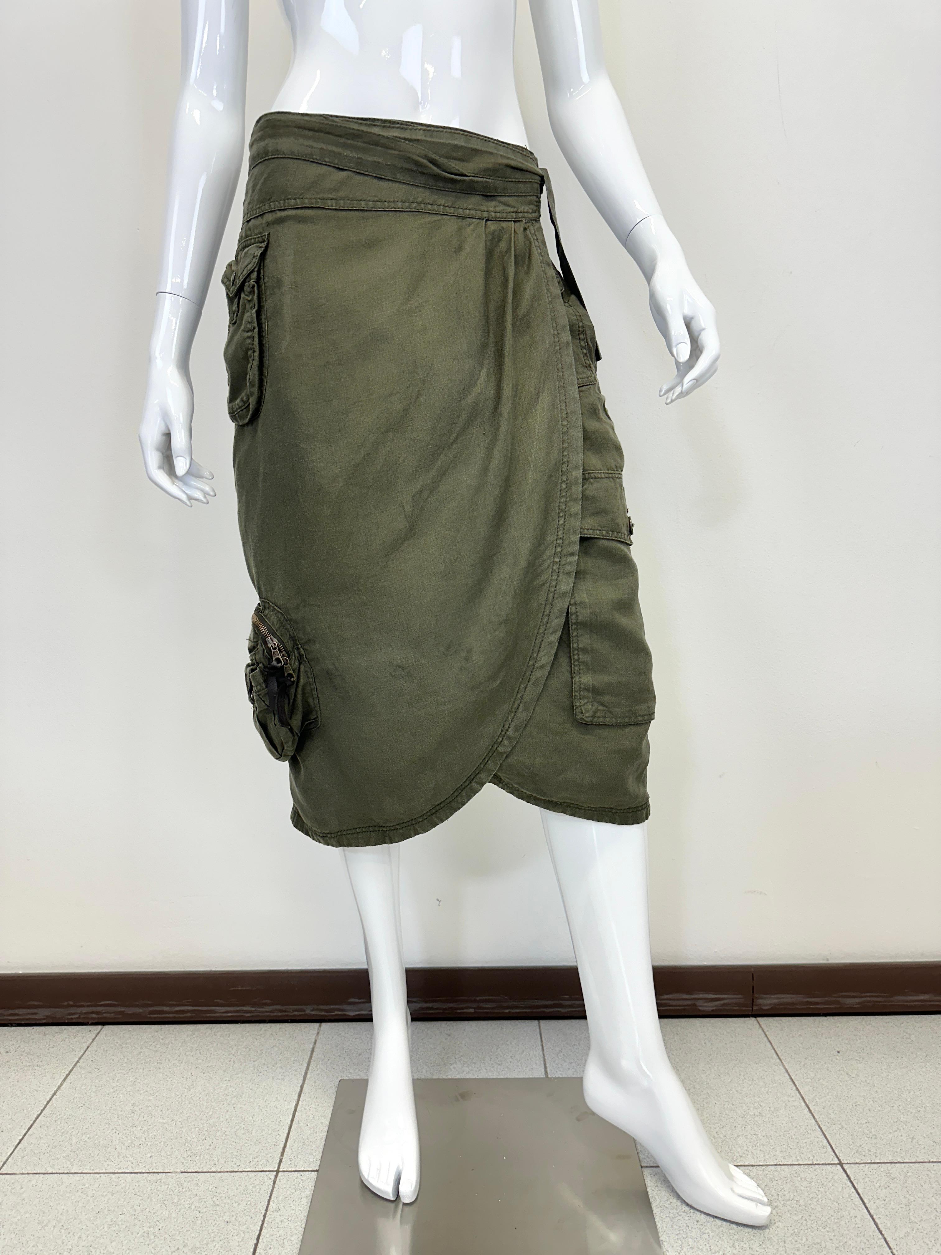Black S/S 2003 Dolce & Gabbana midi skirt with cargo military hunting pockets