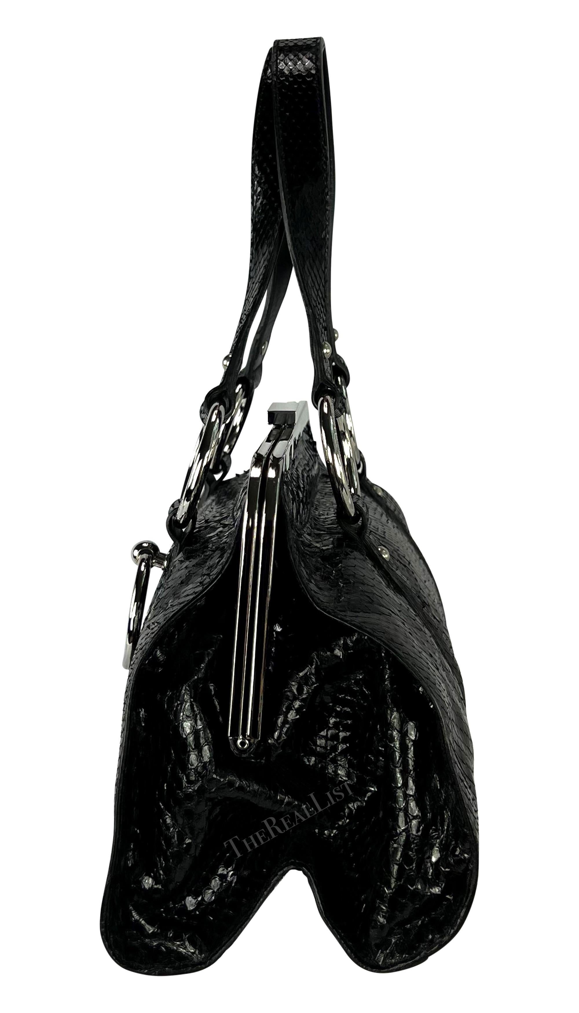 S/S 2003 Dolce & Gabbana Runway Black Python Leather Ring Shoulder Bag For Sale 3