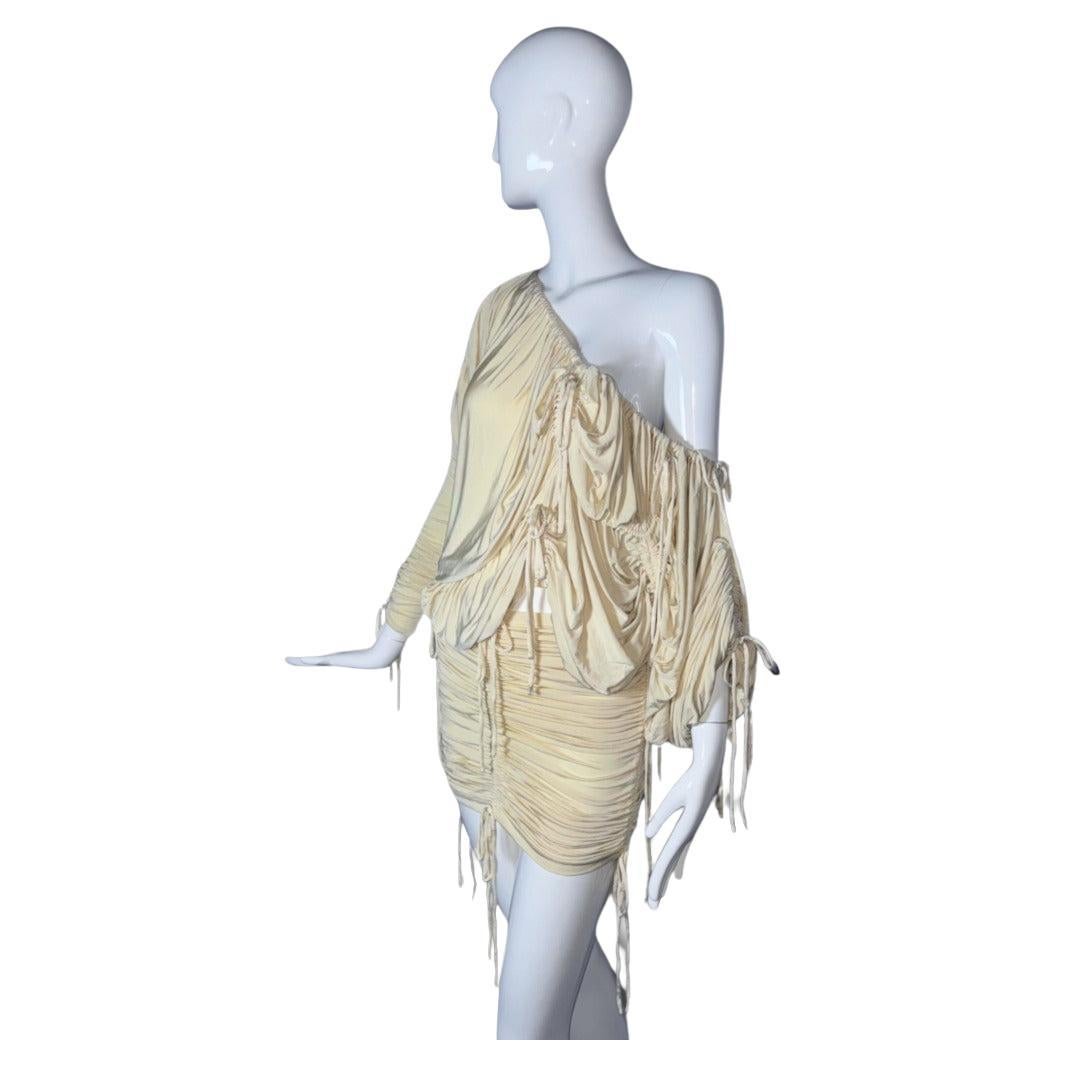 Are Dolce & Gabbana suits canvassed?