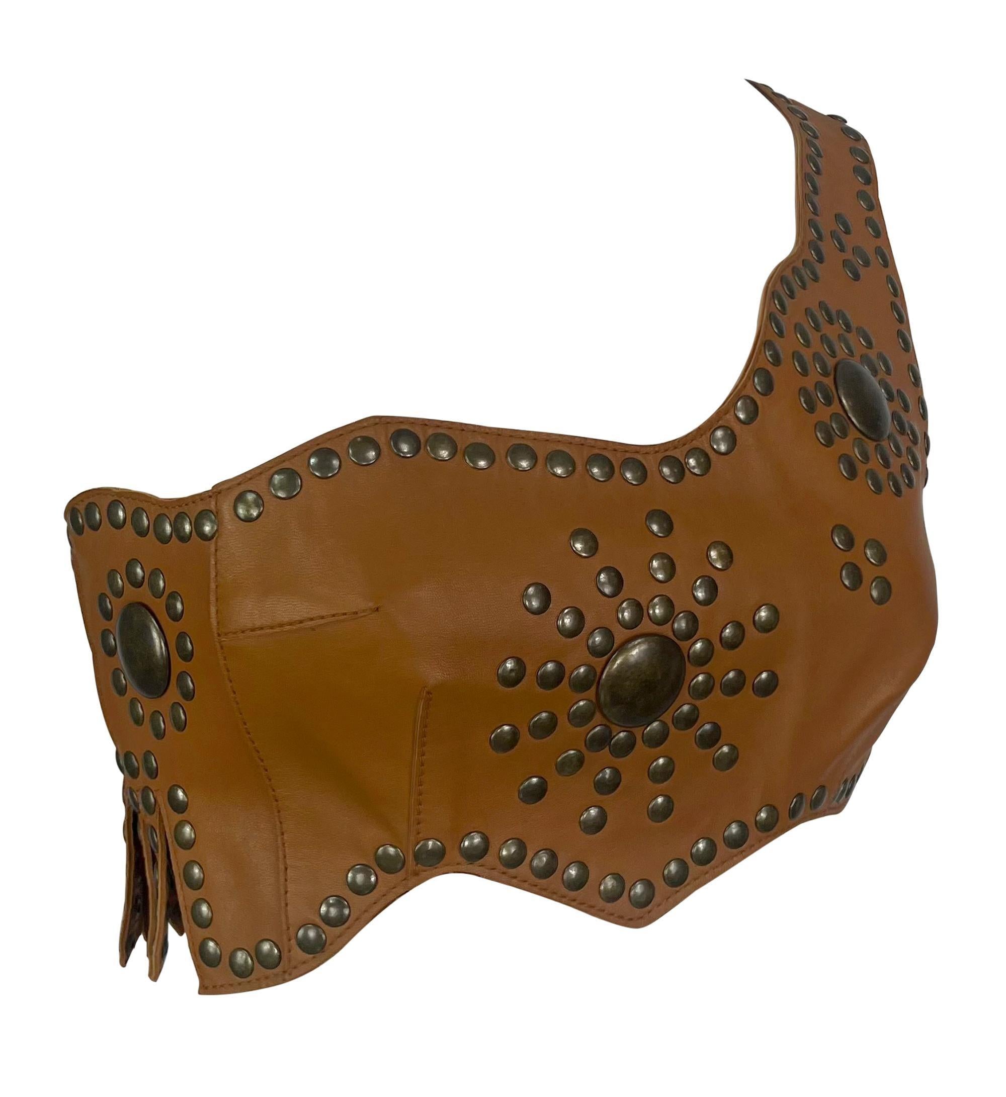 Dolce & Gabbana Runway S/S 2003 - Top asimmetrico con frange in pelle borchiata in vendita 6