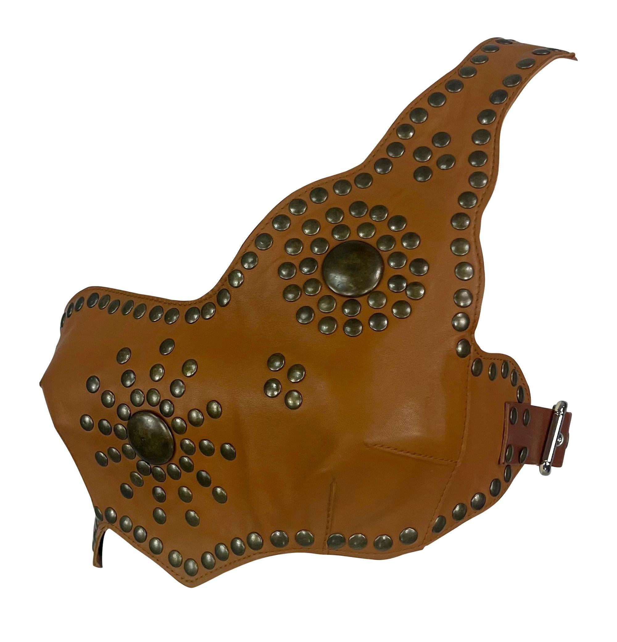 Dolce & Gabbana Runway S/S 2003 - Top asimmetrico con frange in pelle borchiata In condizioni ottime in vendita a West Hollywood, CA