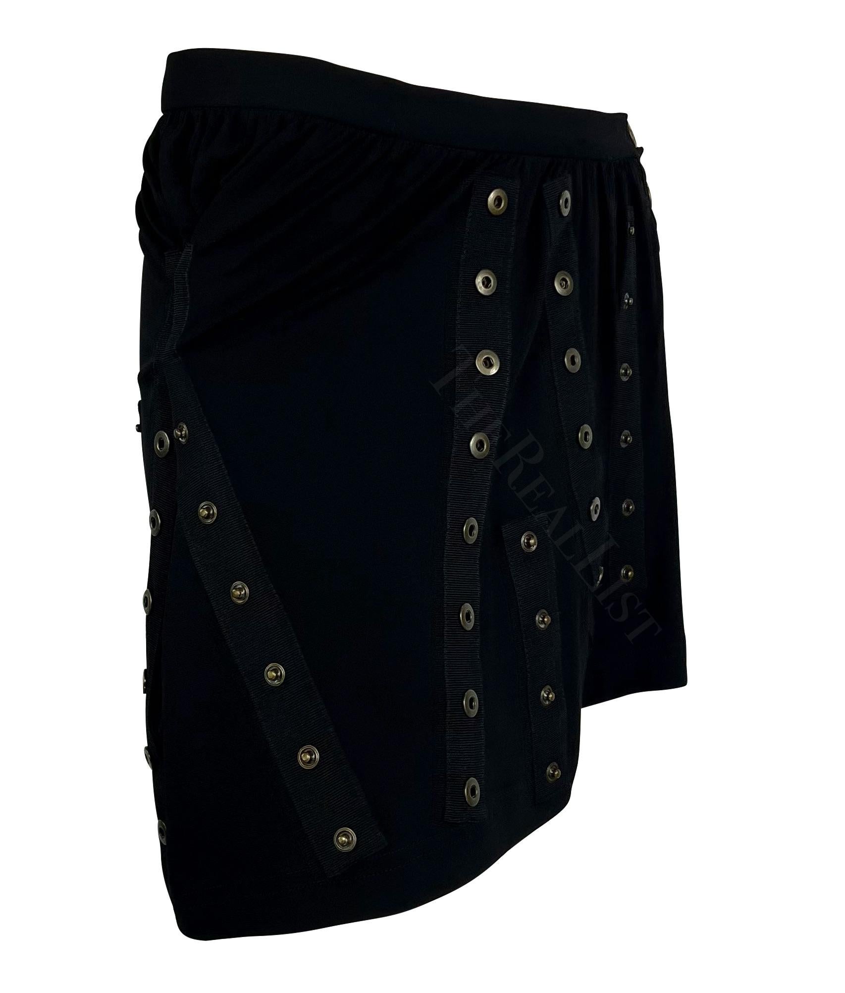 S/S 2003 Dolce & Gabbana ‘Sex and Love Black Snap Wrap Stretch Jersey Mini Skirt For Sale 2