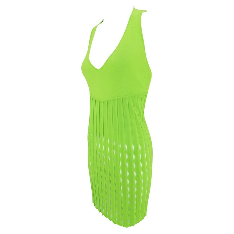 S/S 2003 Gianni Versace by Donatella Neon Green Stretch Knit Eyelet Mini  Dress For Sale at 1stDibs | donatella versace green dress, versace 2003 green  dress, donatella green dress