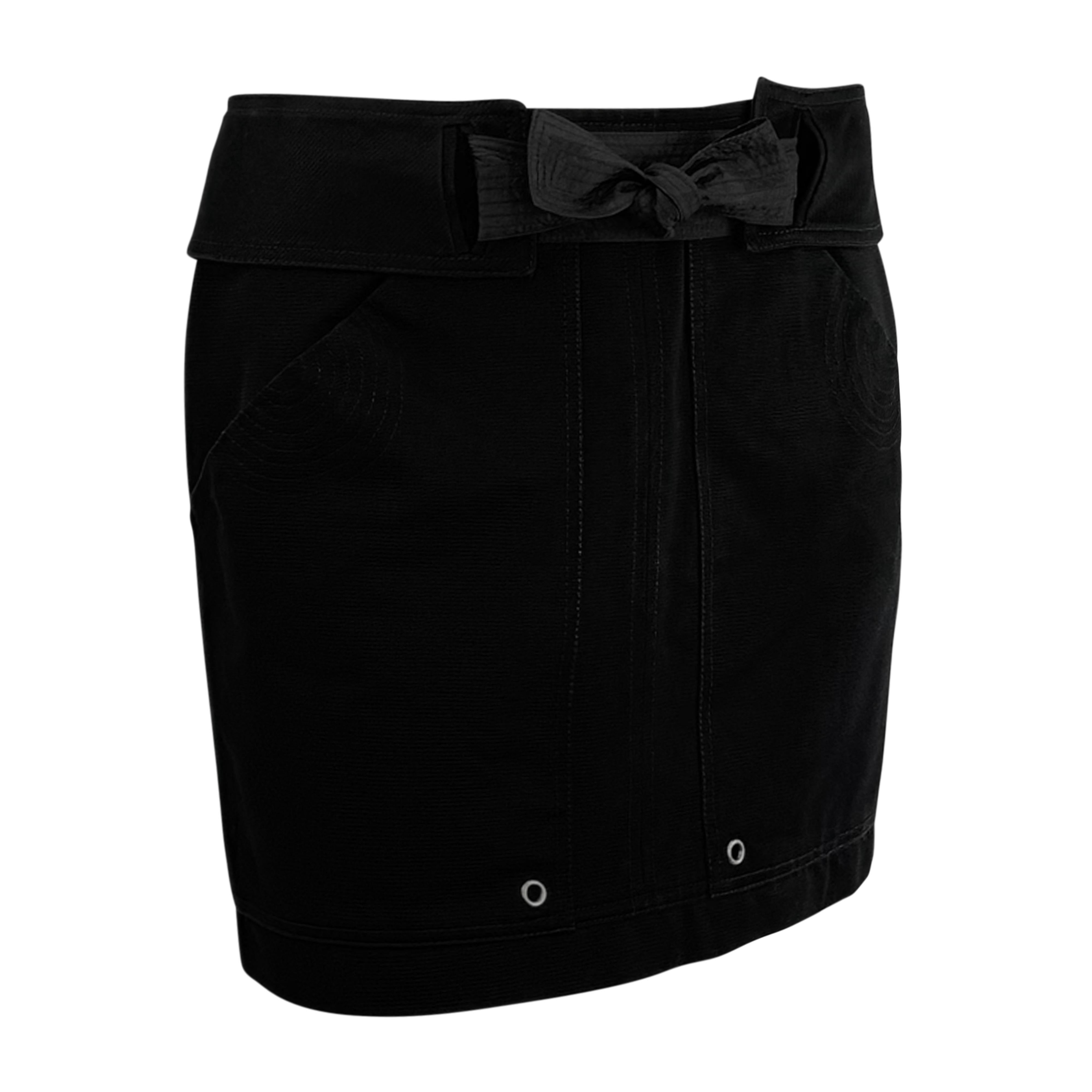 S/S 2003 Gucci by Tom Ford Black Cotton Twill Silk Belted Mini Skirt For Sale 5