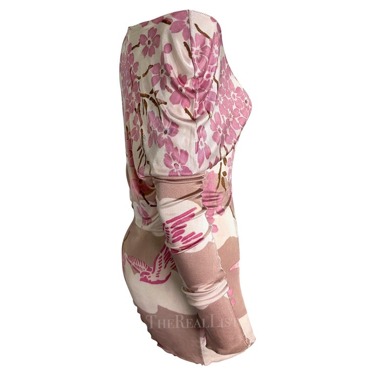 Iconic Spring 2003 Gucci by Tom Ford Runway Cherry Blossom Kimono Mini Dress