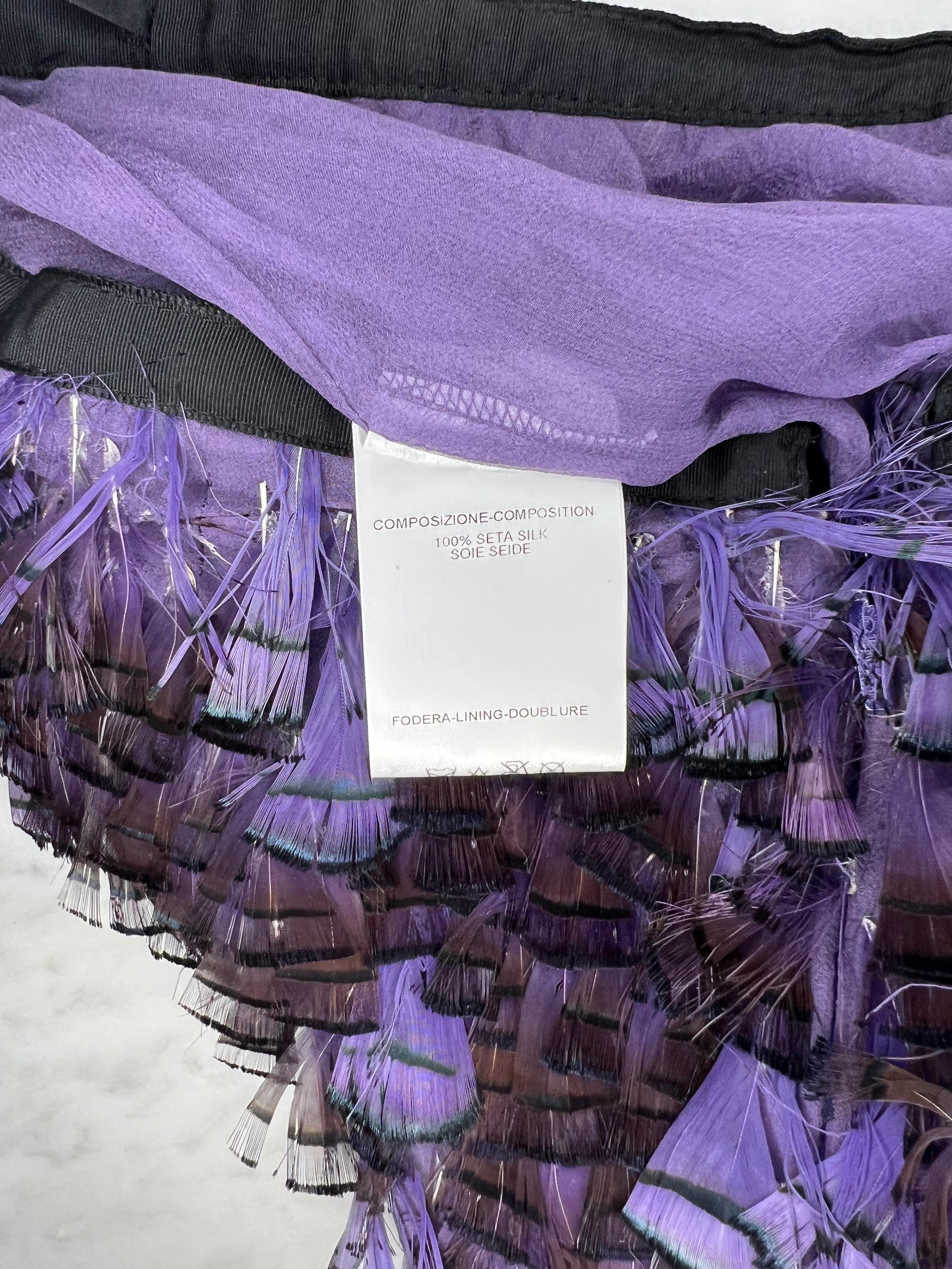 Gonna in seta impreziosita da piume viola Gucci by Tom Ford P/E 2003 in vendita 2