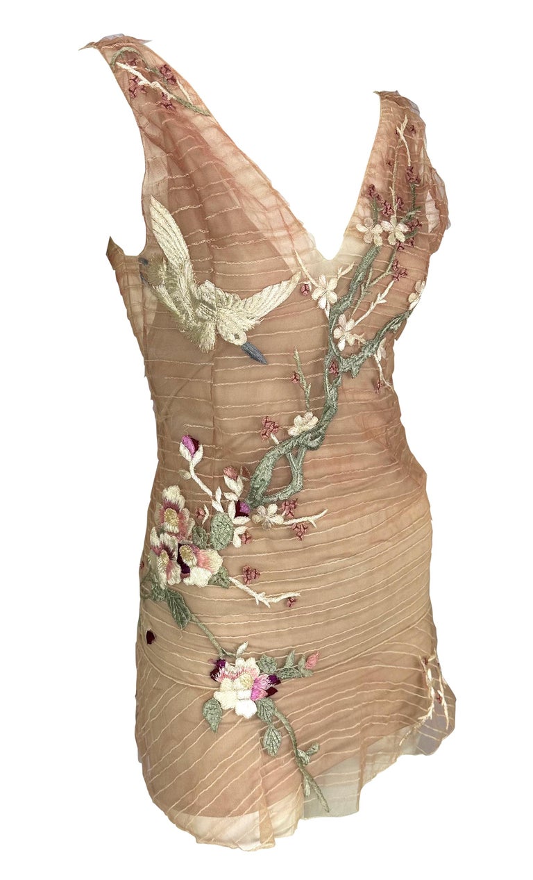 S/S 2003 Gucci by Tom Ford Runway Cherry Blossom Embroidered Pink Mini Dress For Sale 3